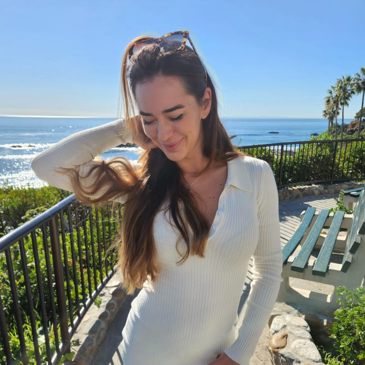 Eva Garcia Fora Travel