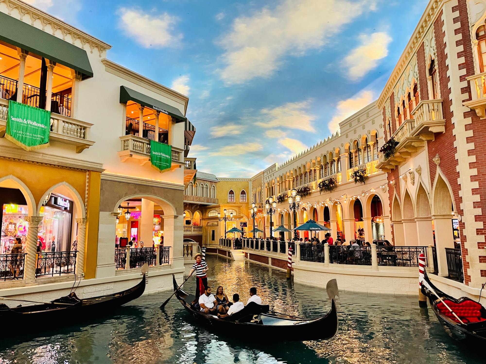 Top 10 Las Vegas Landmarks & Famous Places