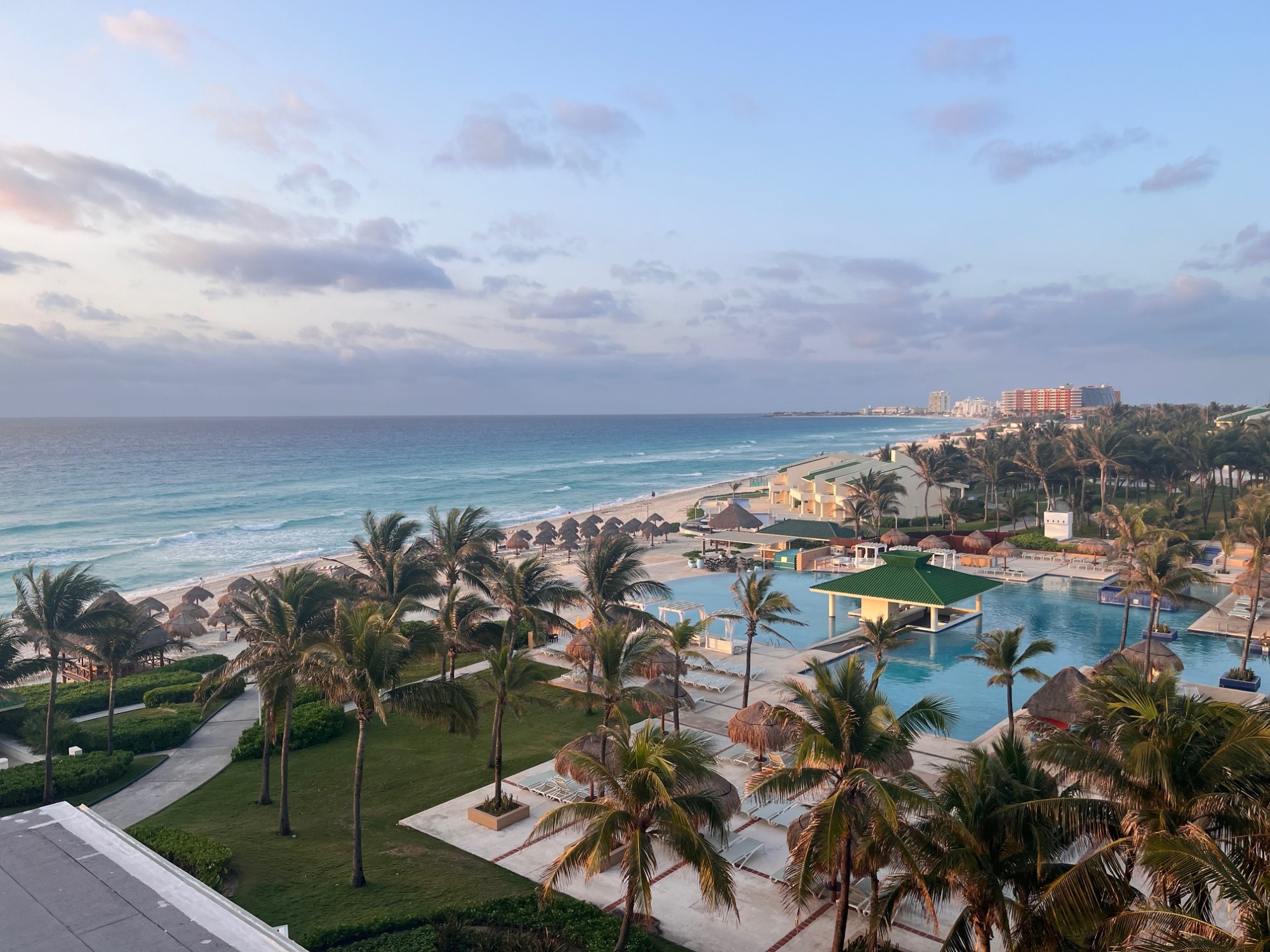 4-night Visit to an All-Inclusive in Cancun, Mexico, image size:2000x1500