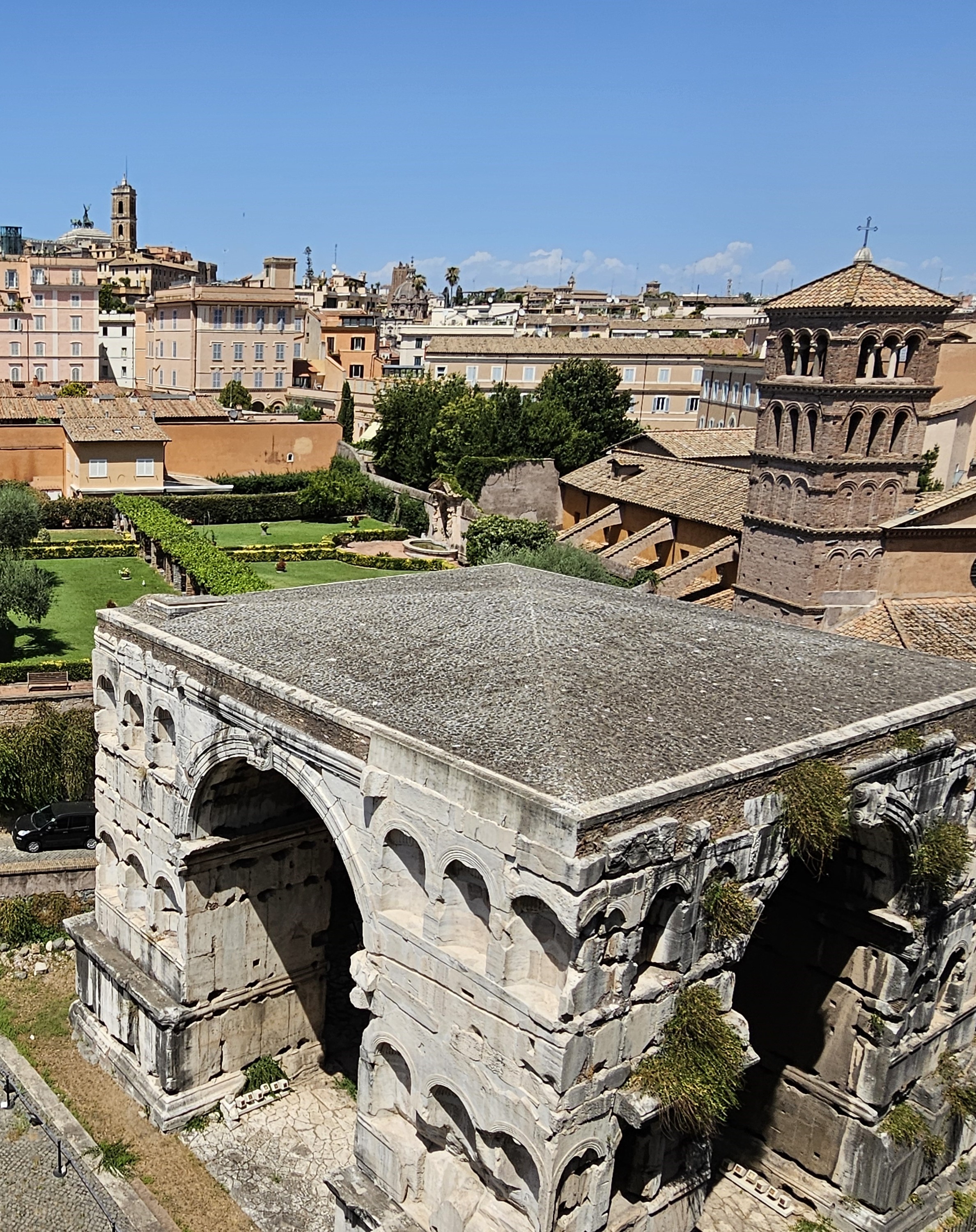 Hotel Rhinoceros: Your Roman Stay You Didn't Know You Needed