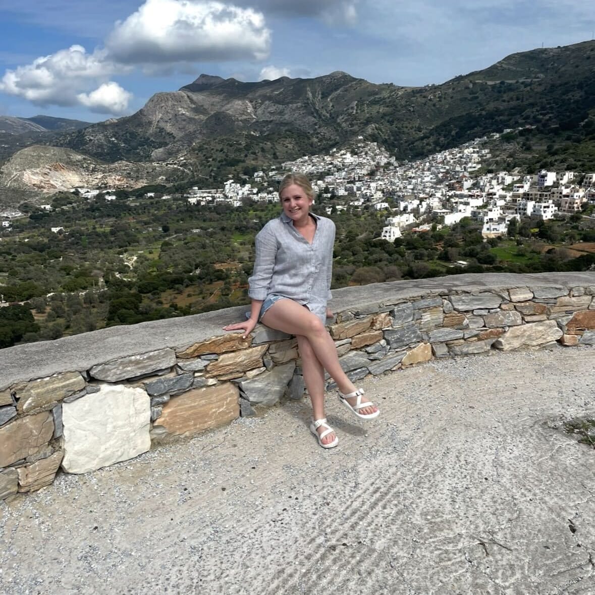 Advisor - Madison Hartman