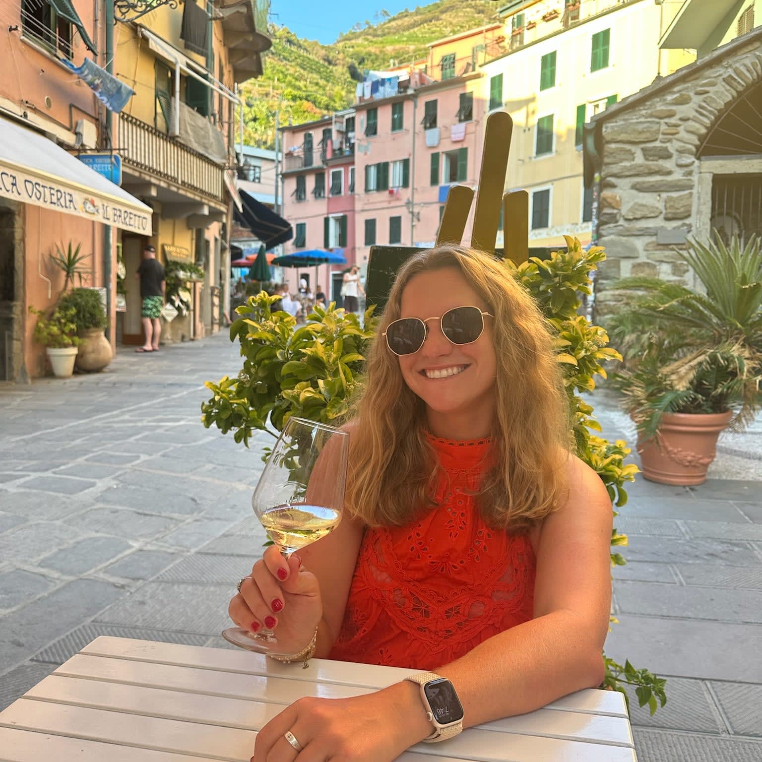 Fora Author - Megan Kurey