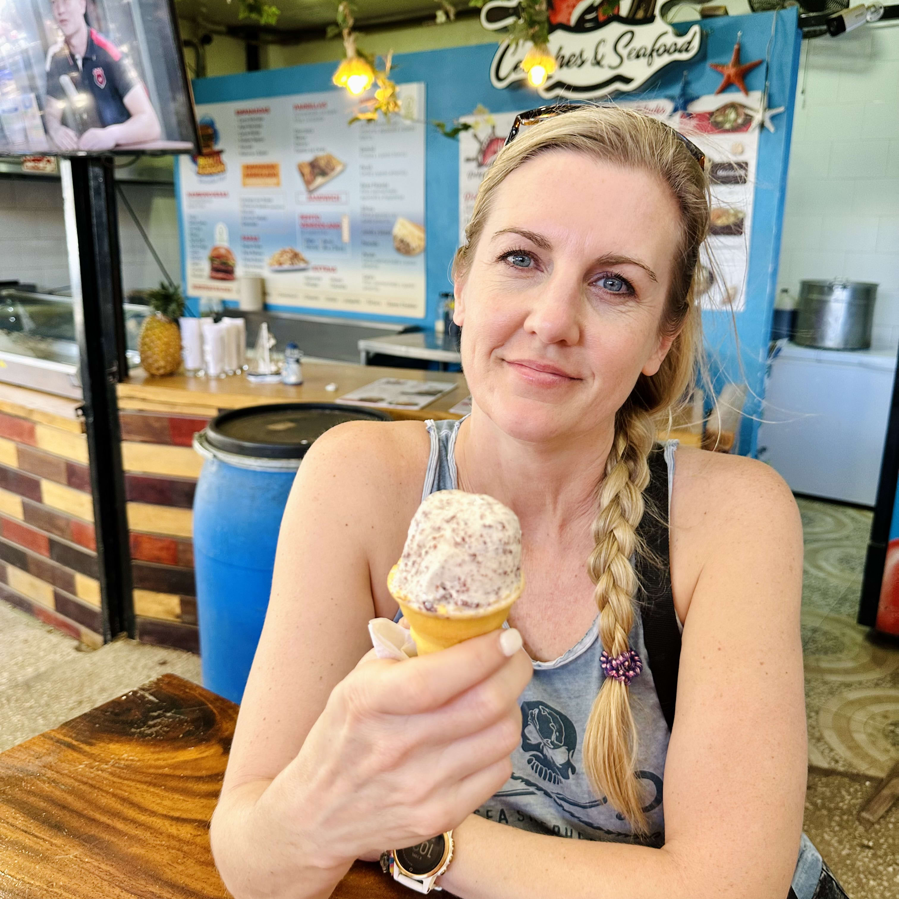 Fora Author - Deanna Mann