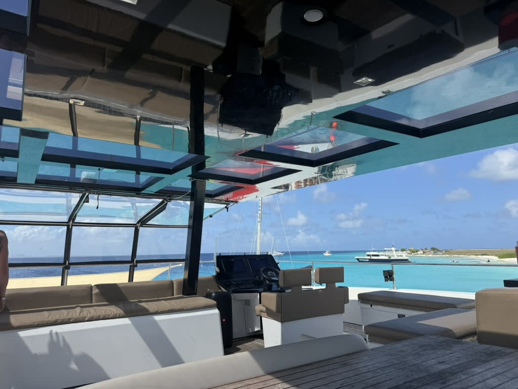 All Boat Charters - Onboard Yacht