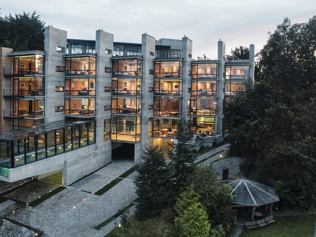 Hotel AWA