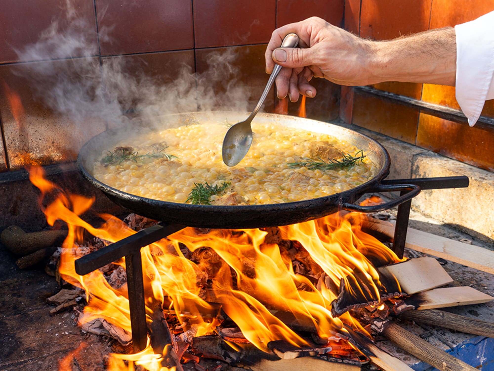 Valencian paella