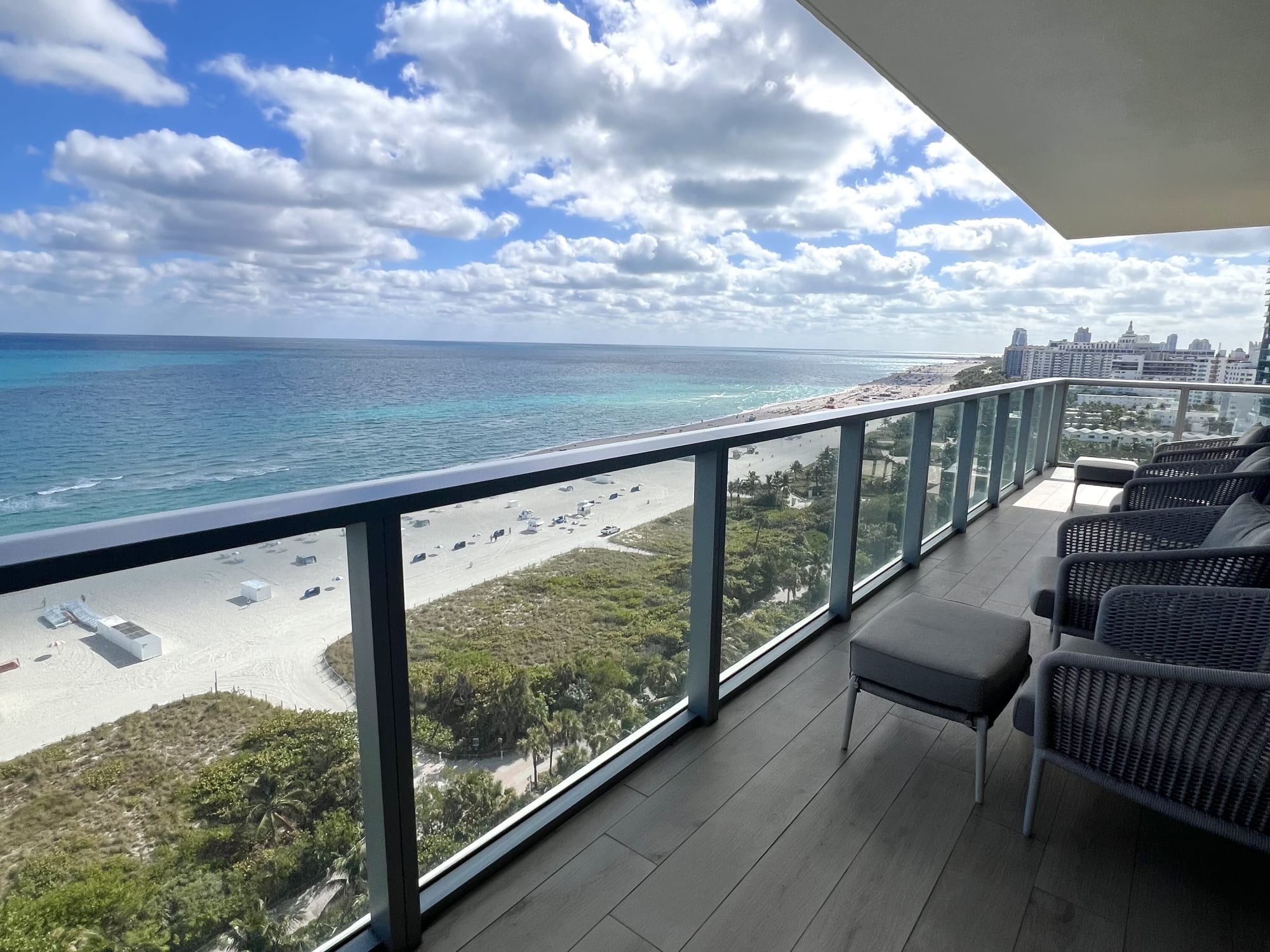 Balcony of the WOW suite
