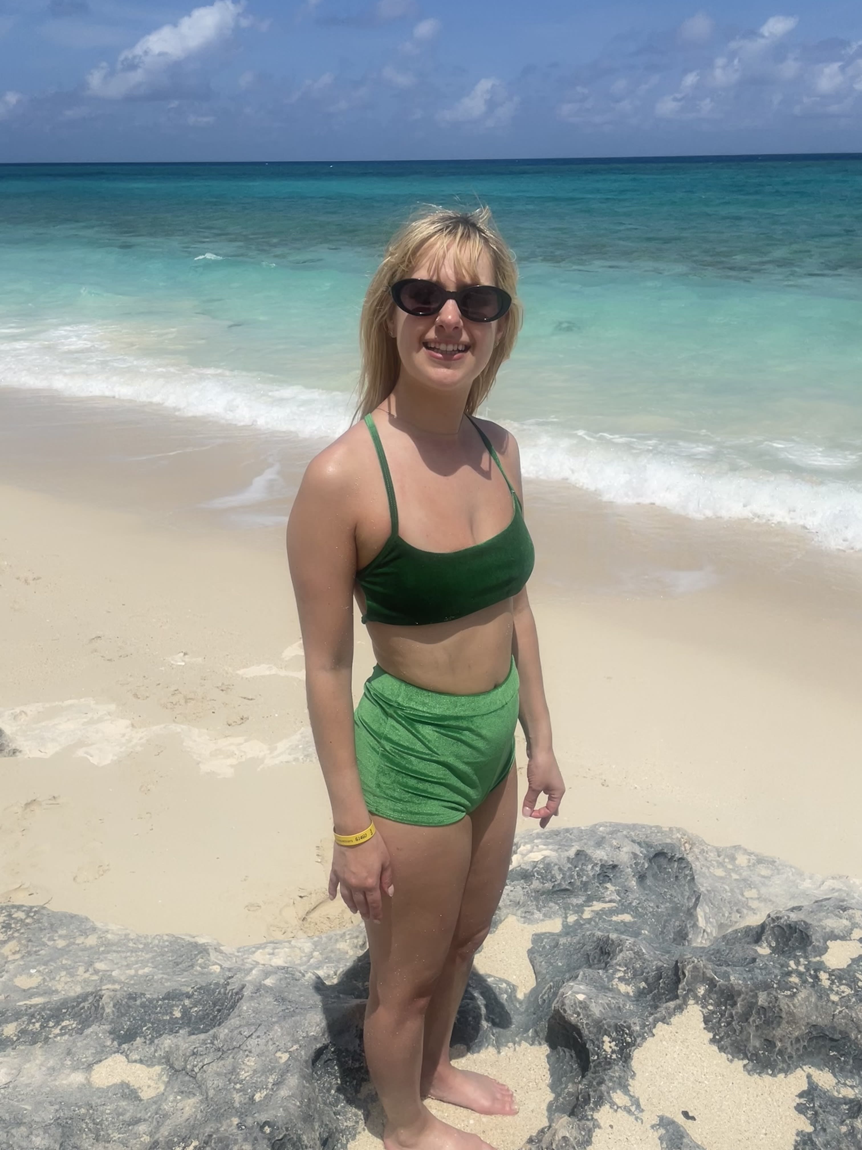 Advisor - Alexandra Caron