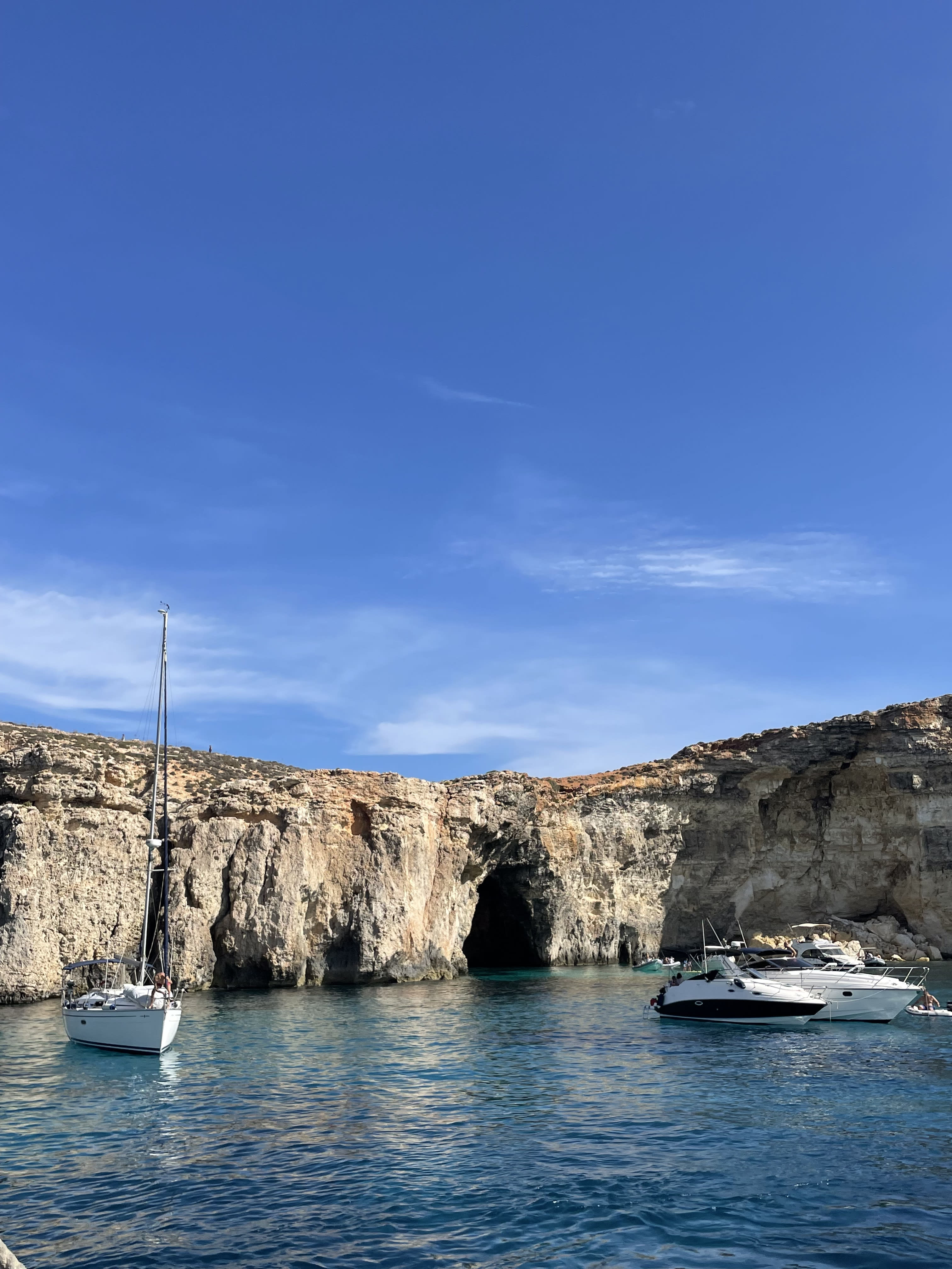 Sailing Yacht in Matta water