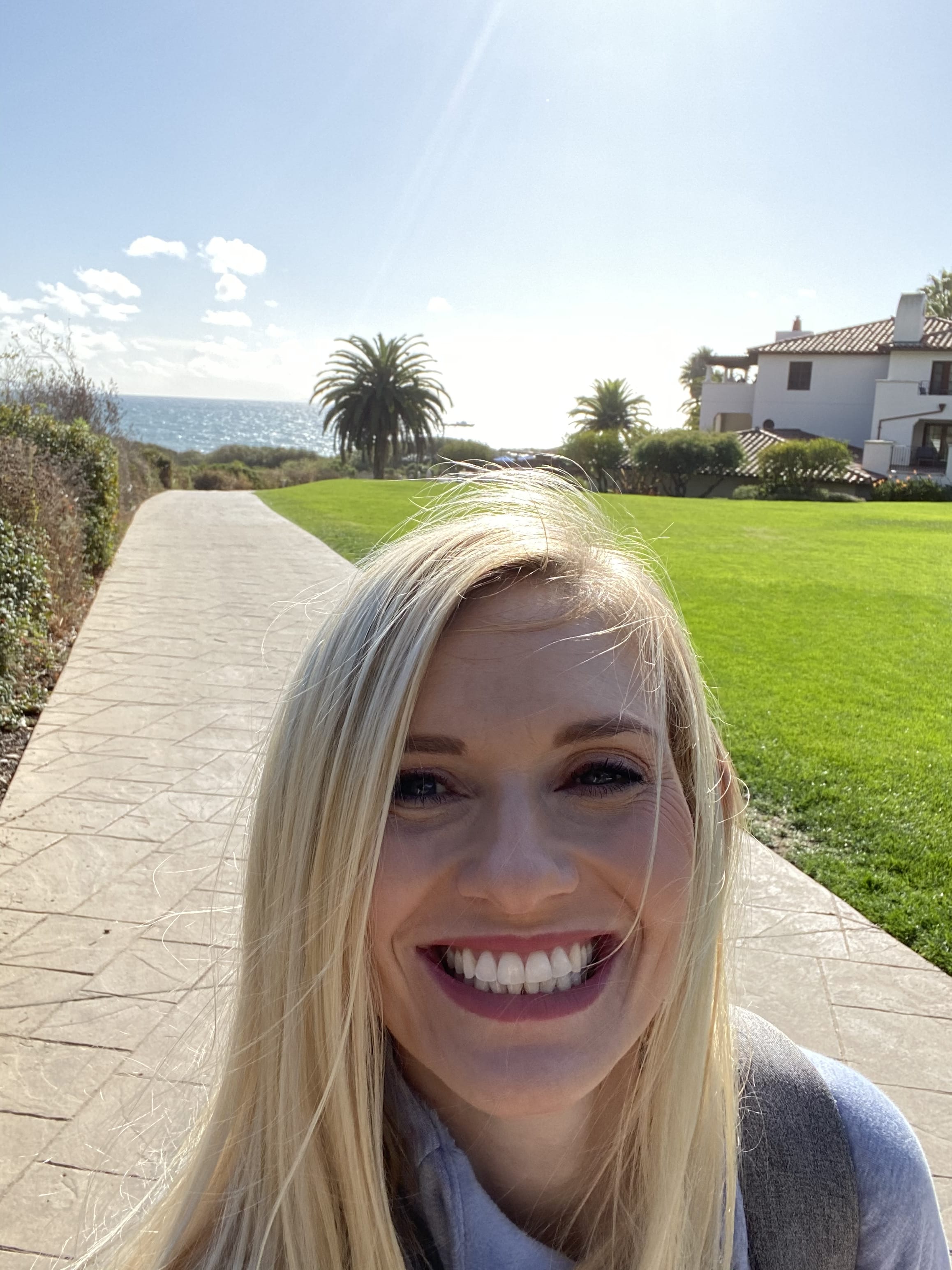 Fora Author - Loni Cariaga