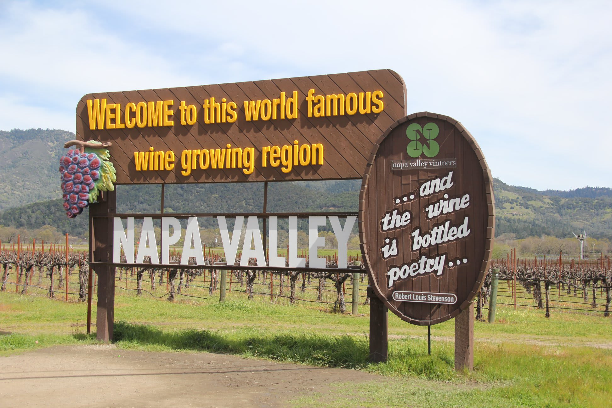 napa valley sign boart