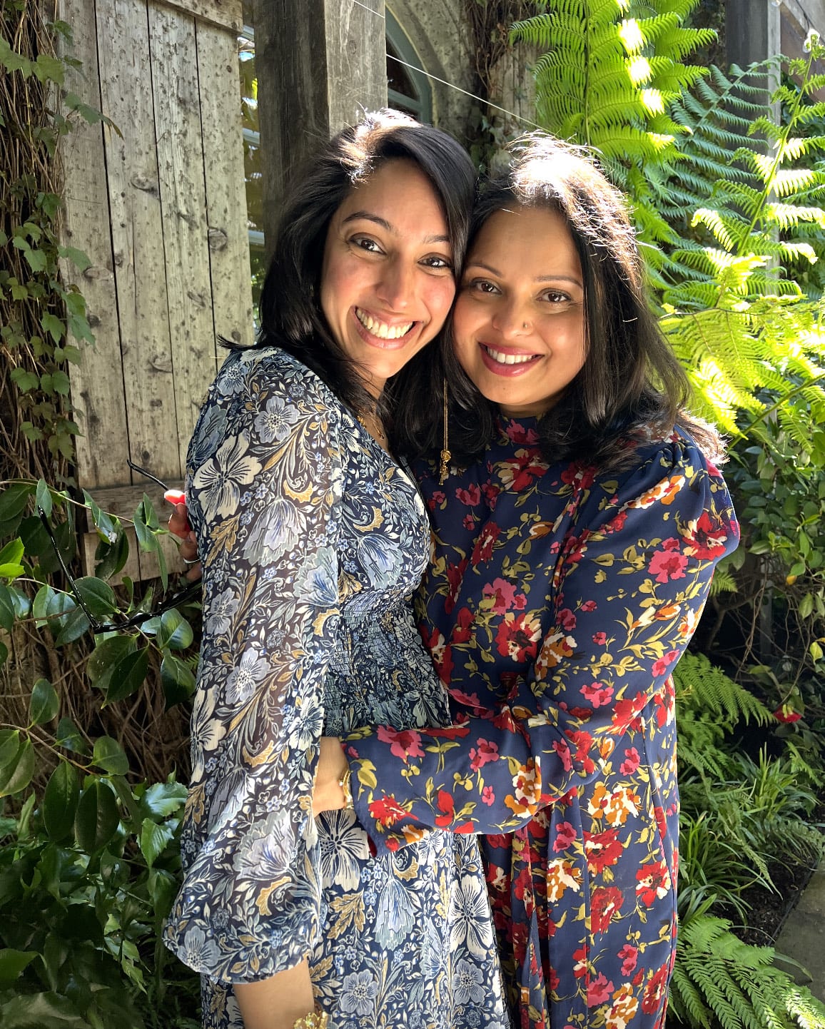 Fora Author - Ambika & Sayjal