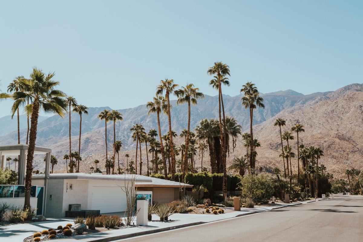 A Dreamy Desert Getaway in Palm Springs