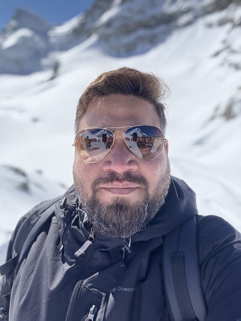 Travel Advisor - Prateek Anand