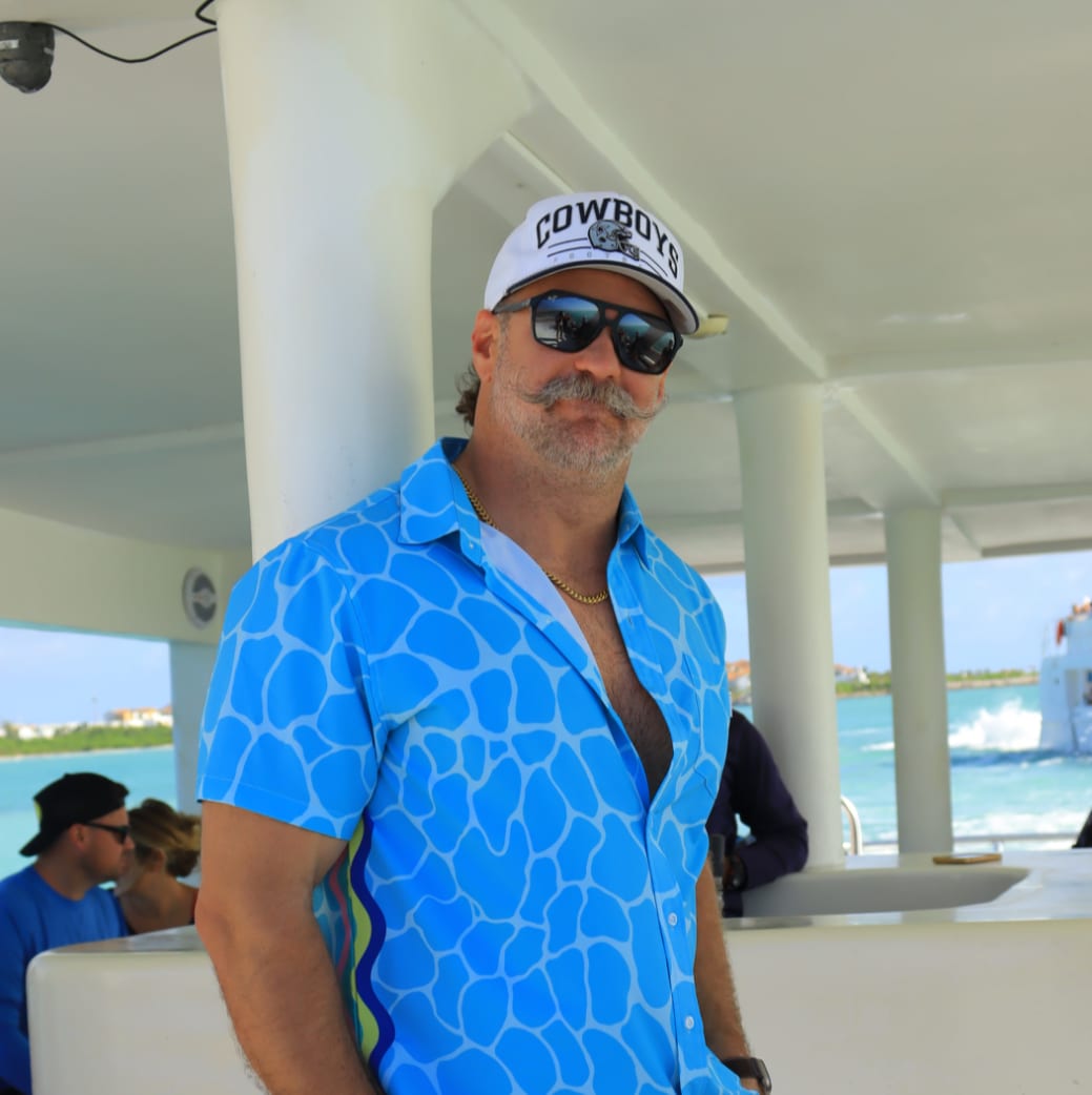 Andrew Leachman curated by Andrew Leachman