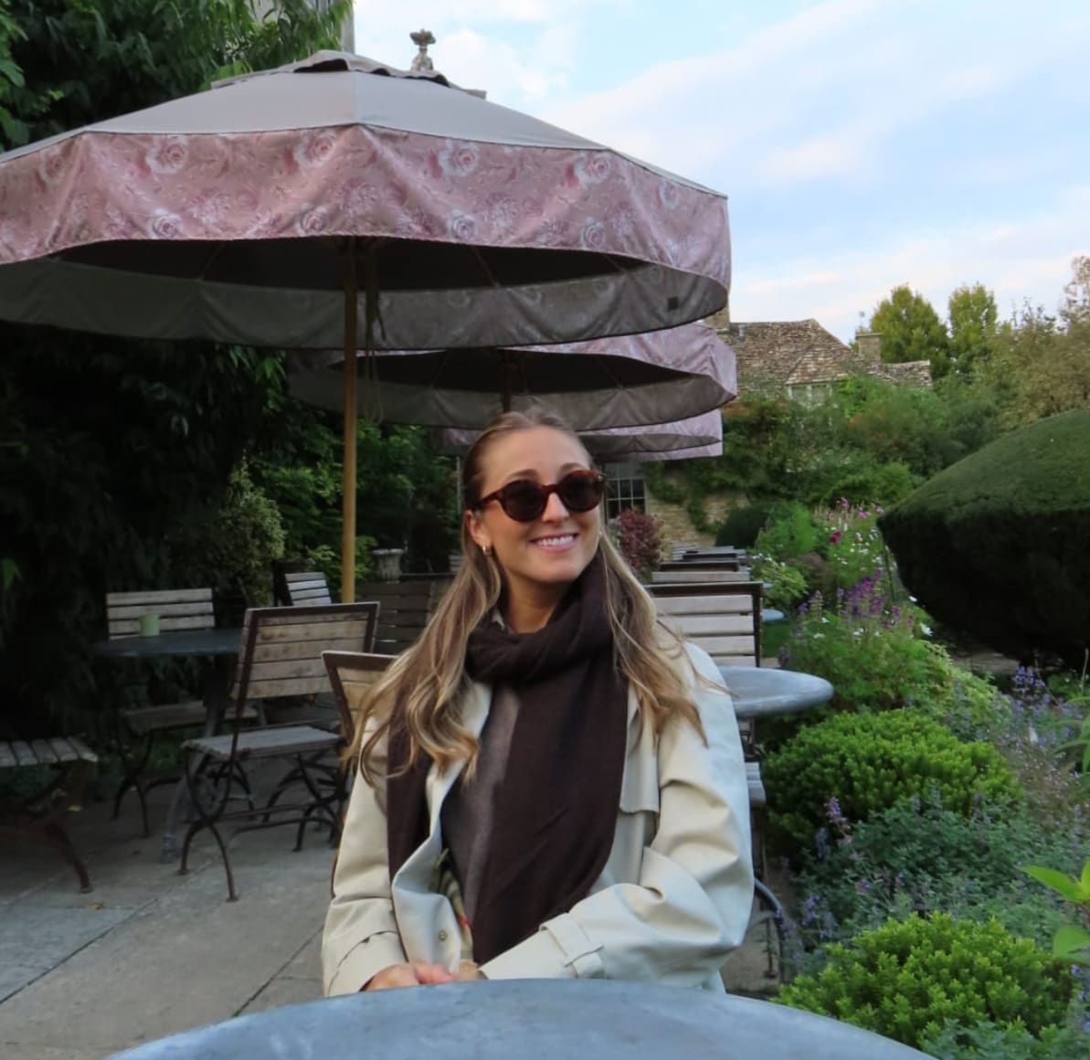 Fora Author - Lynsey Prout