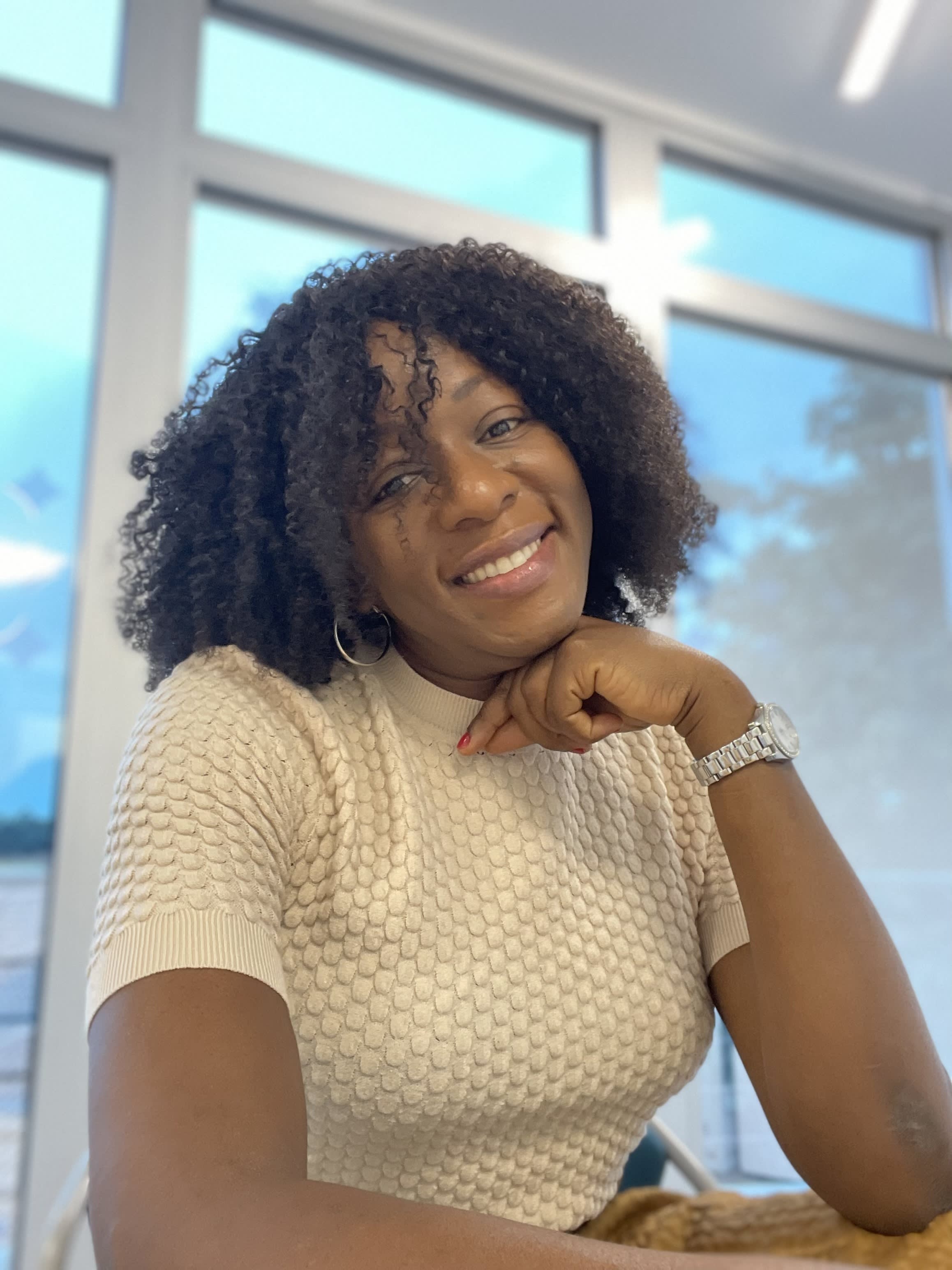 Fora Author - Alice Bafiala