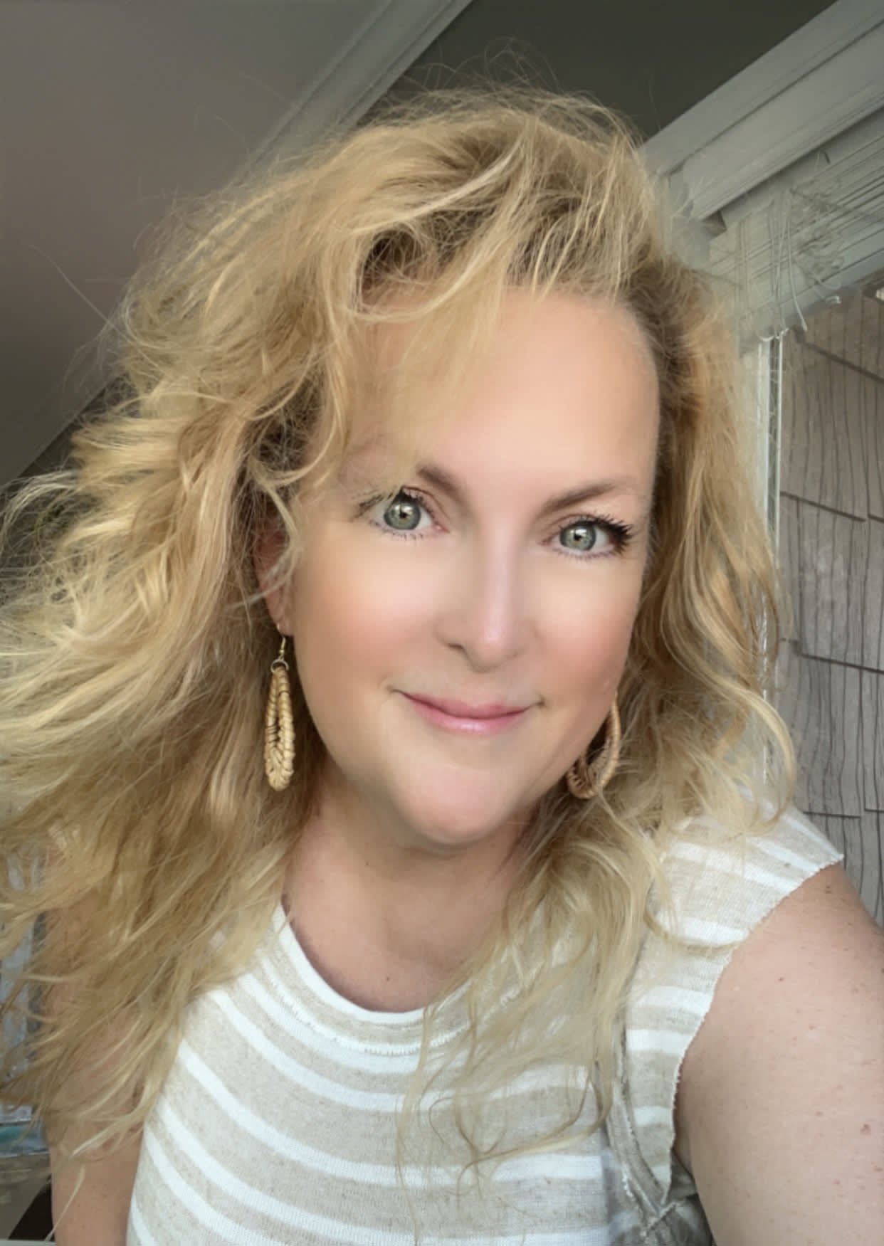 Fora Author - Janean Lindner