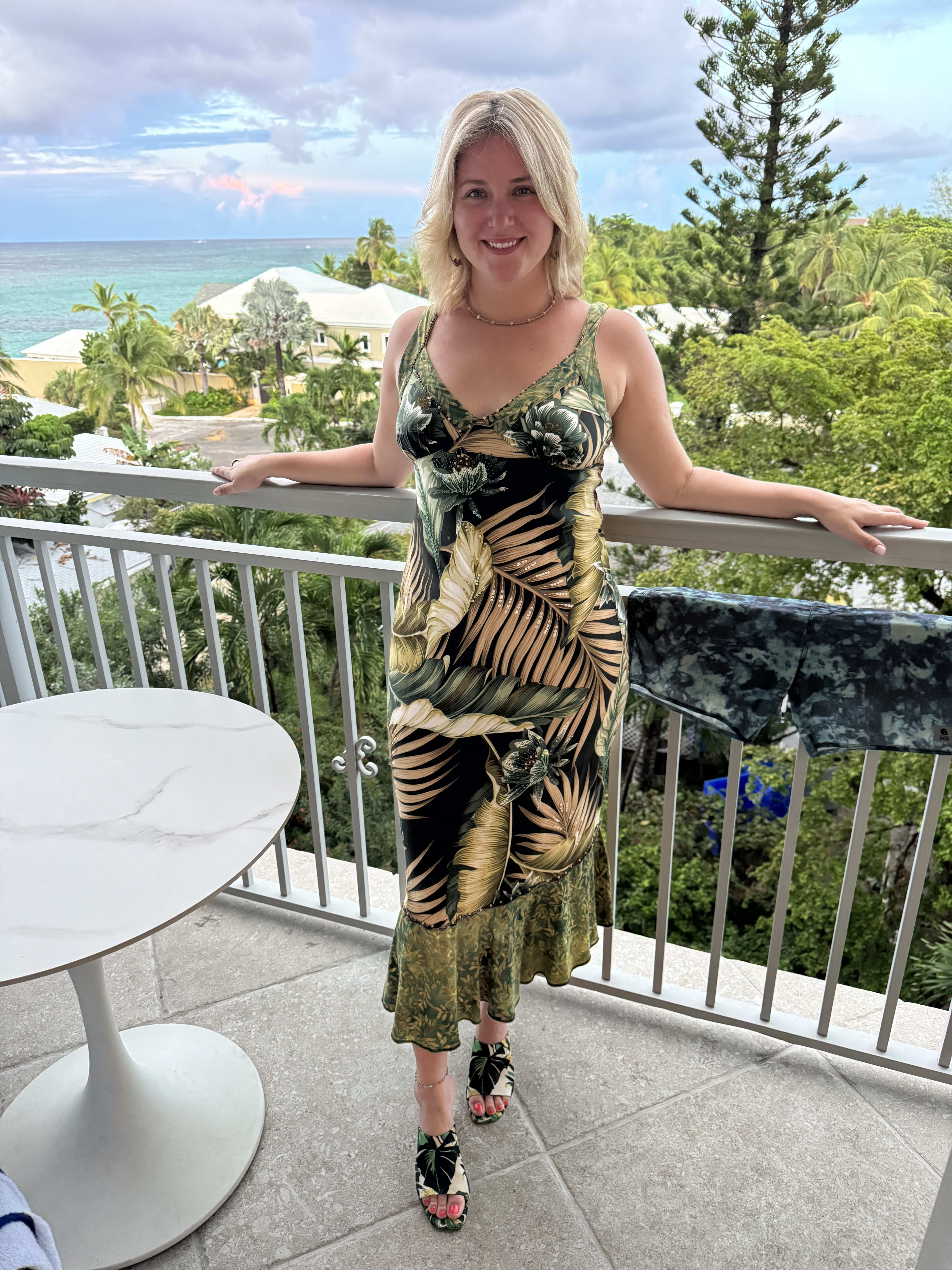 Fora Author - Katie Janner
