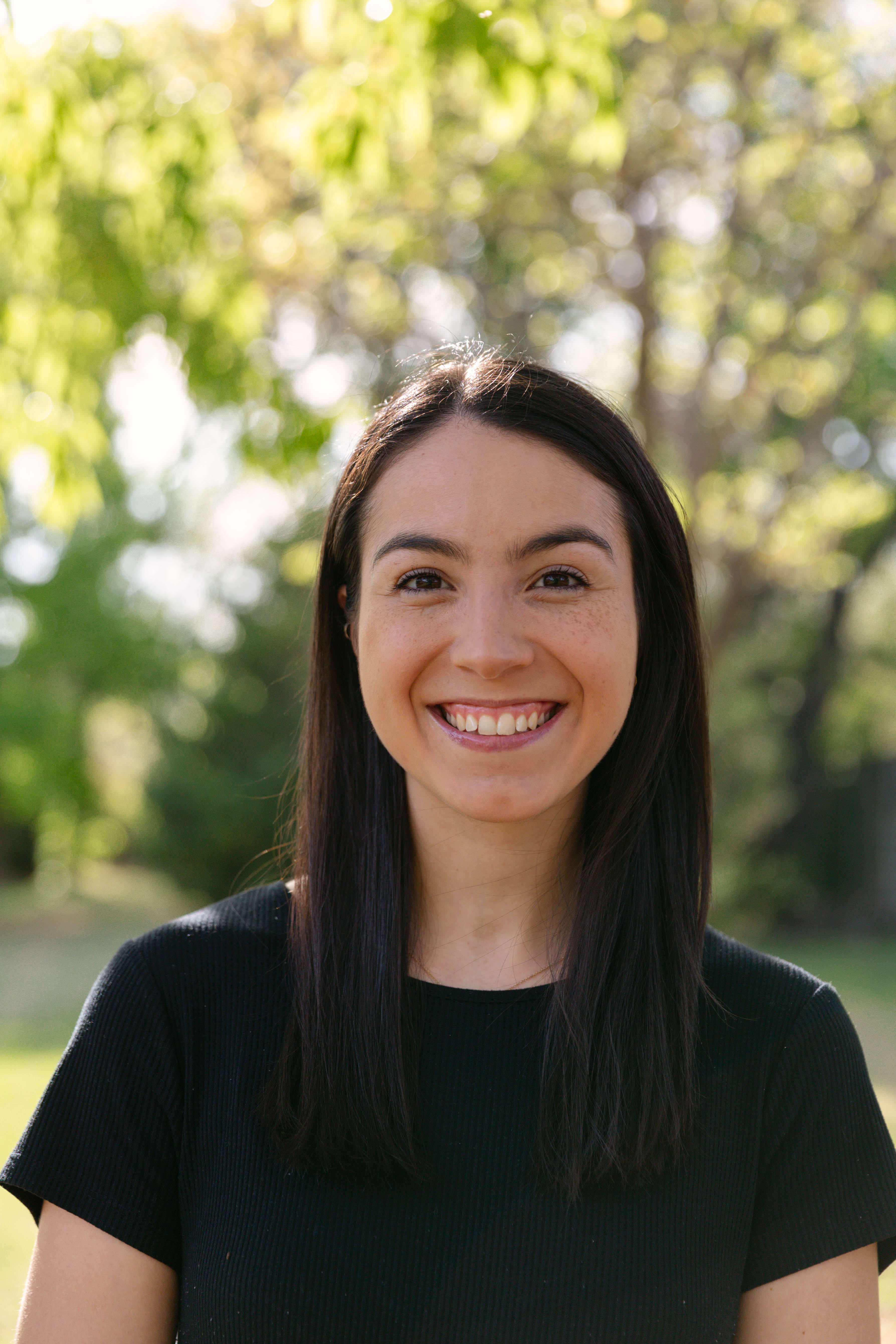 Advisor - Daniela Sepehr