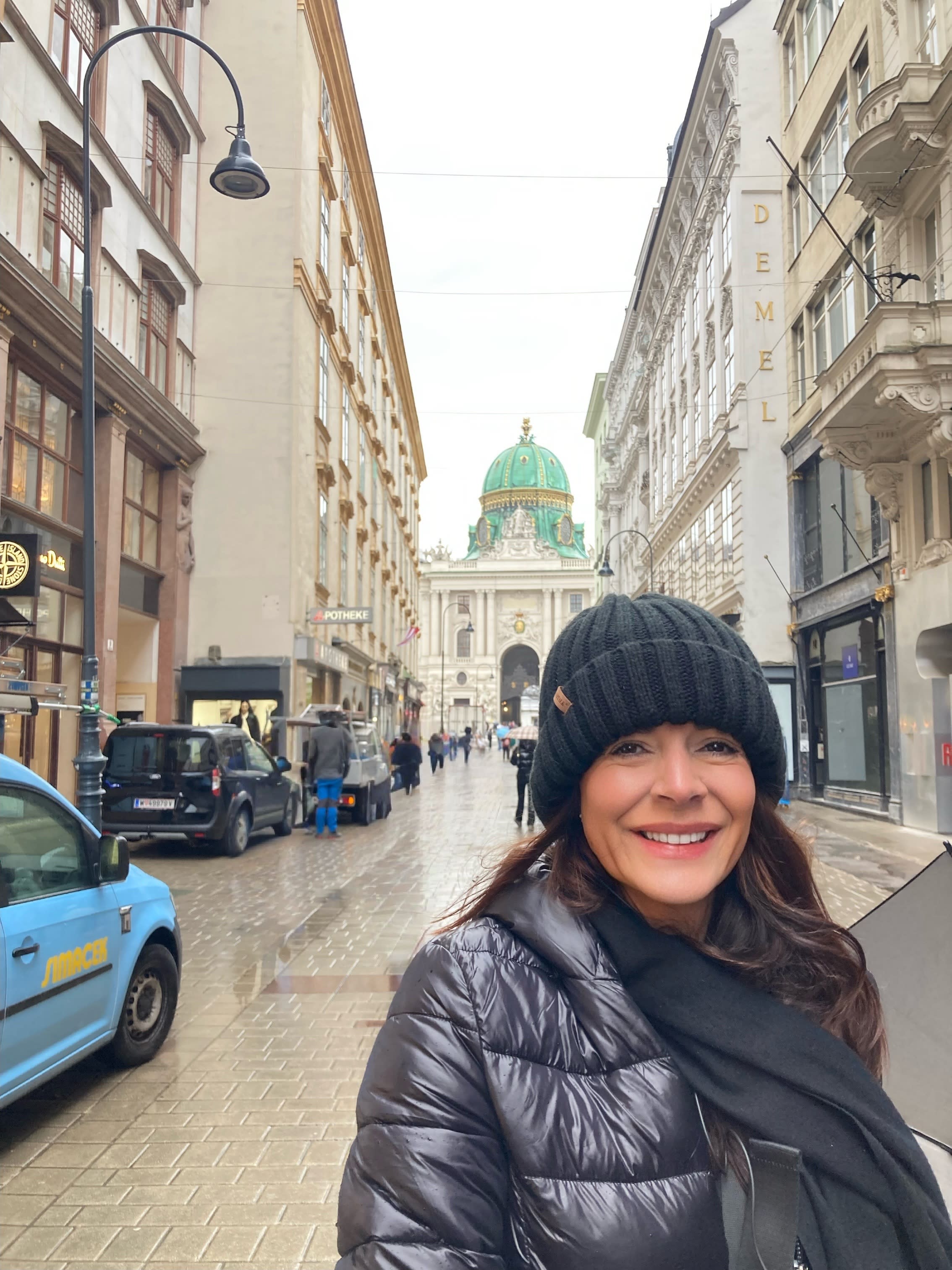 Fora Author - Candi Rhodes