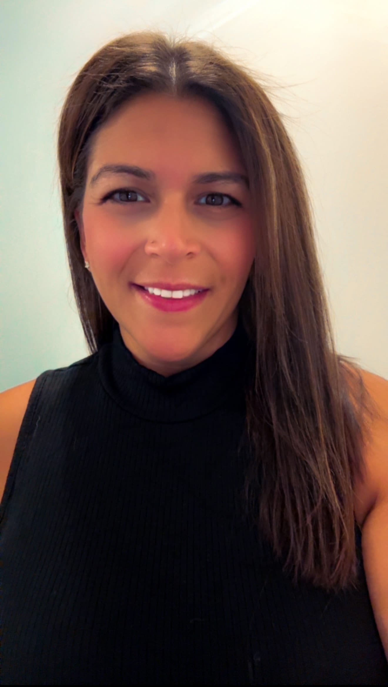 Fora Author - Cindy Reynolds