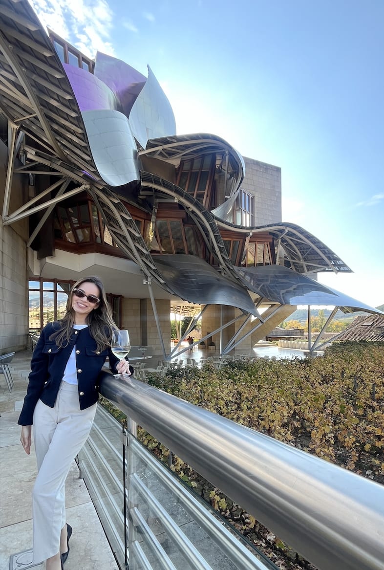 Advisor - Laura Duque