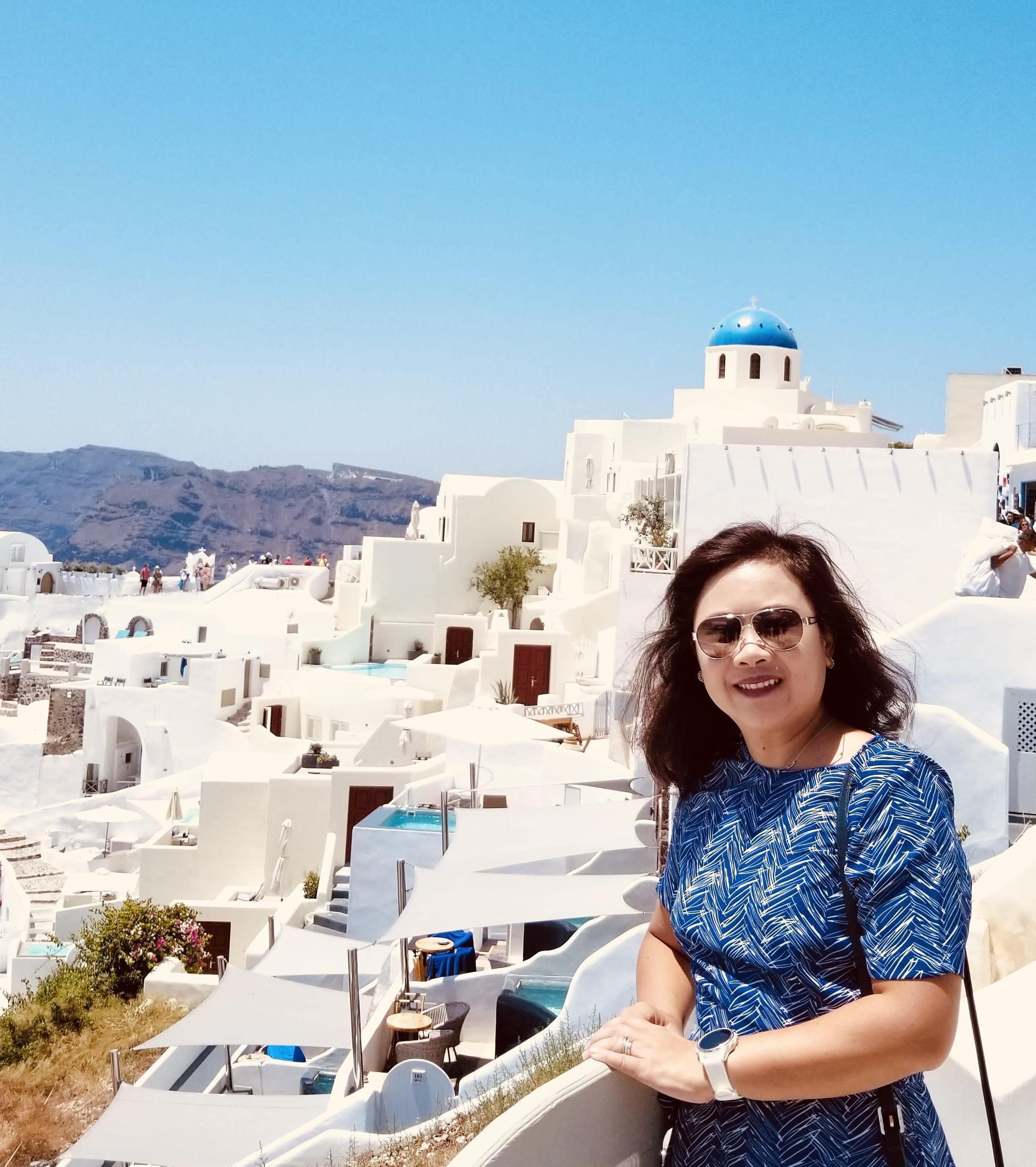 Fora Author - Felicia Sundoro