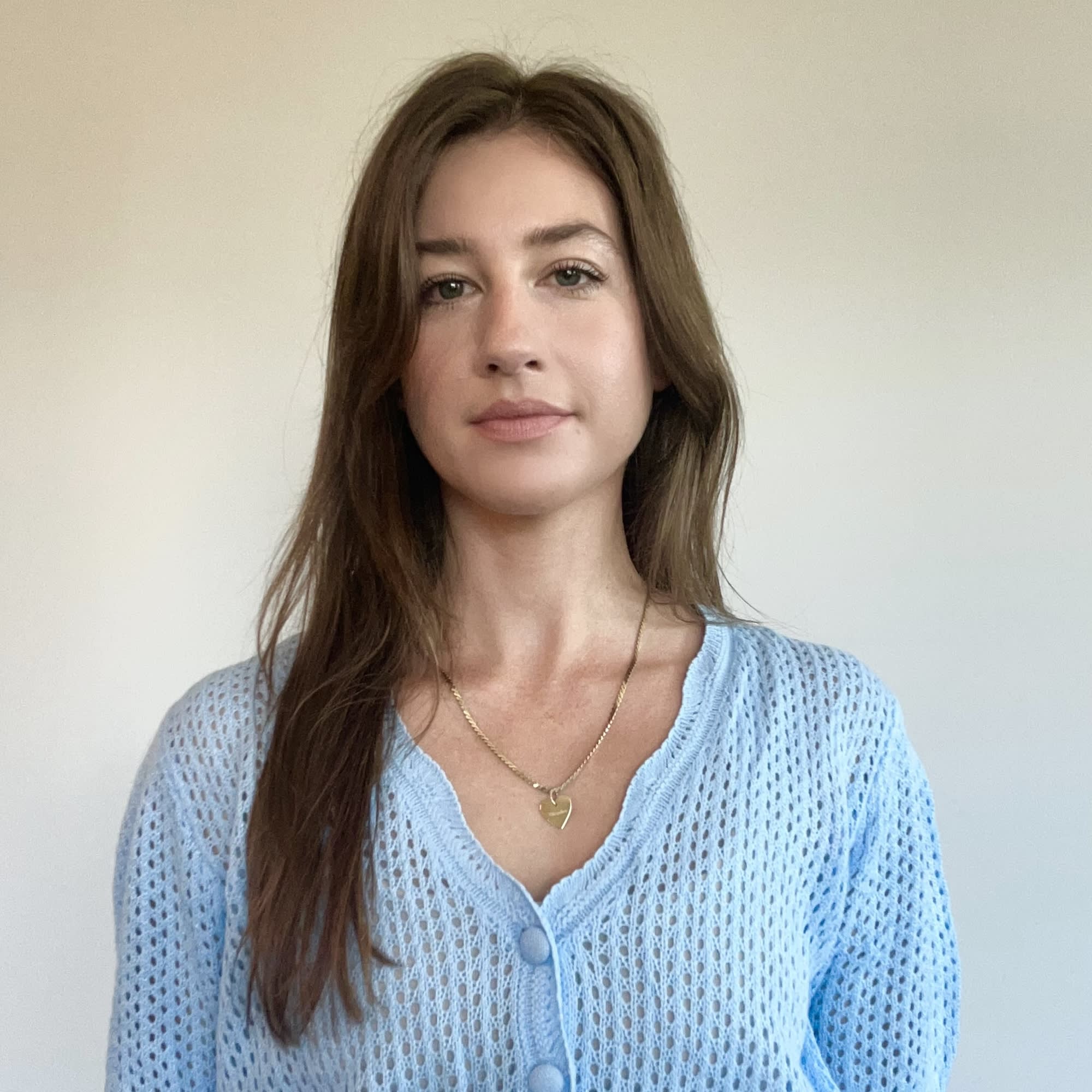 Fora Author Claudia Fisher