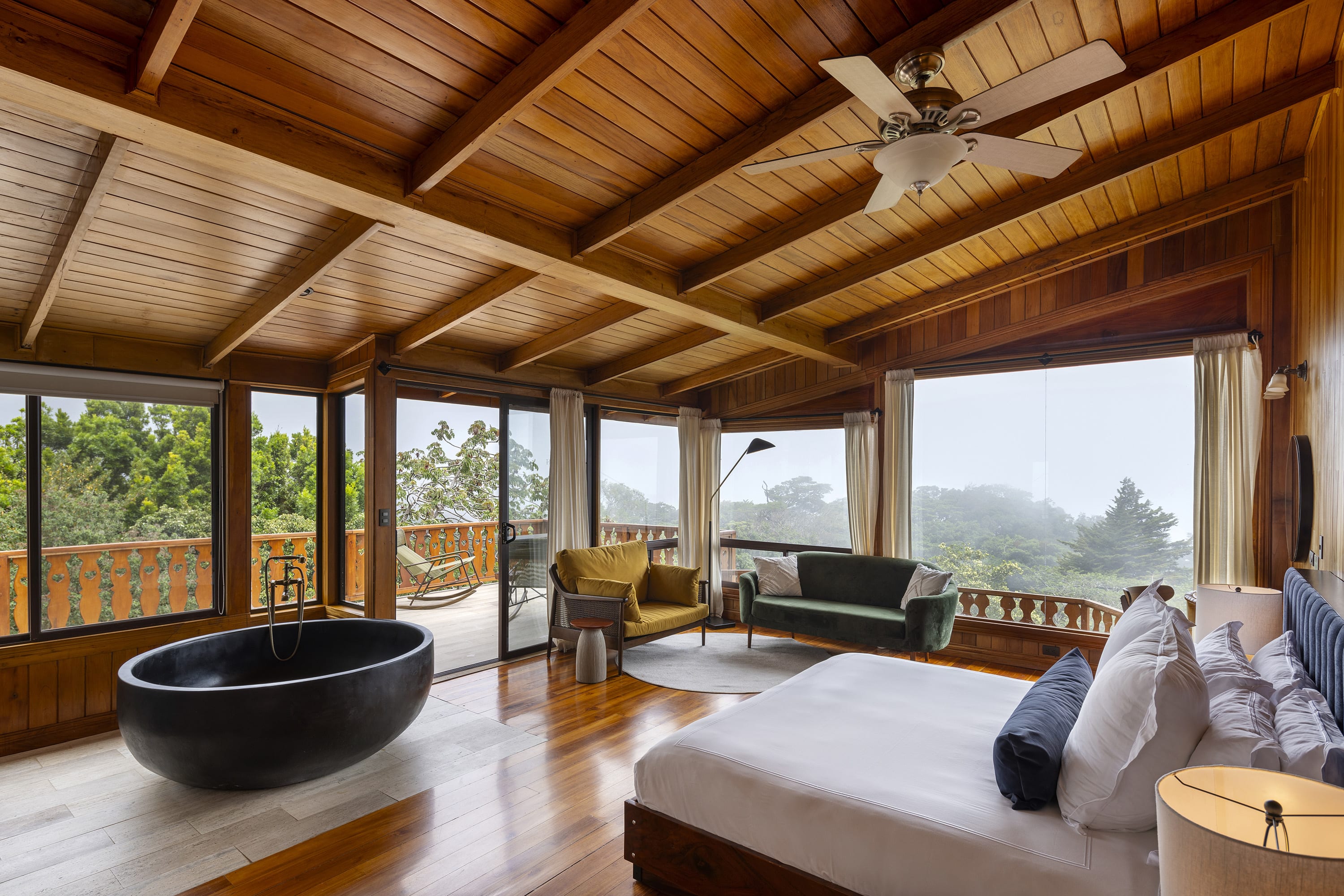 A room at Hotel Belmar in Costa Rica