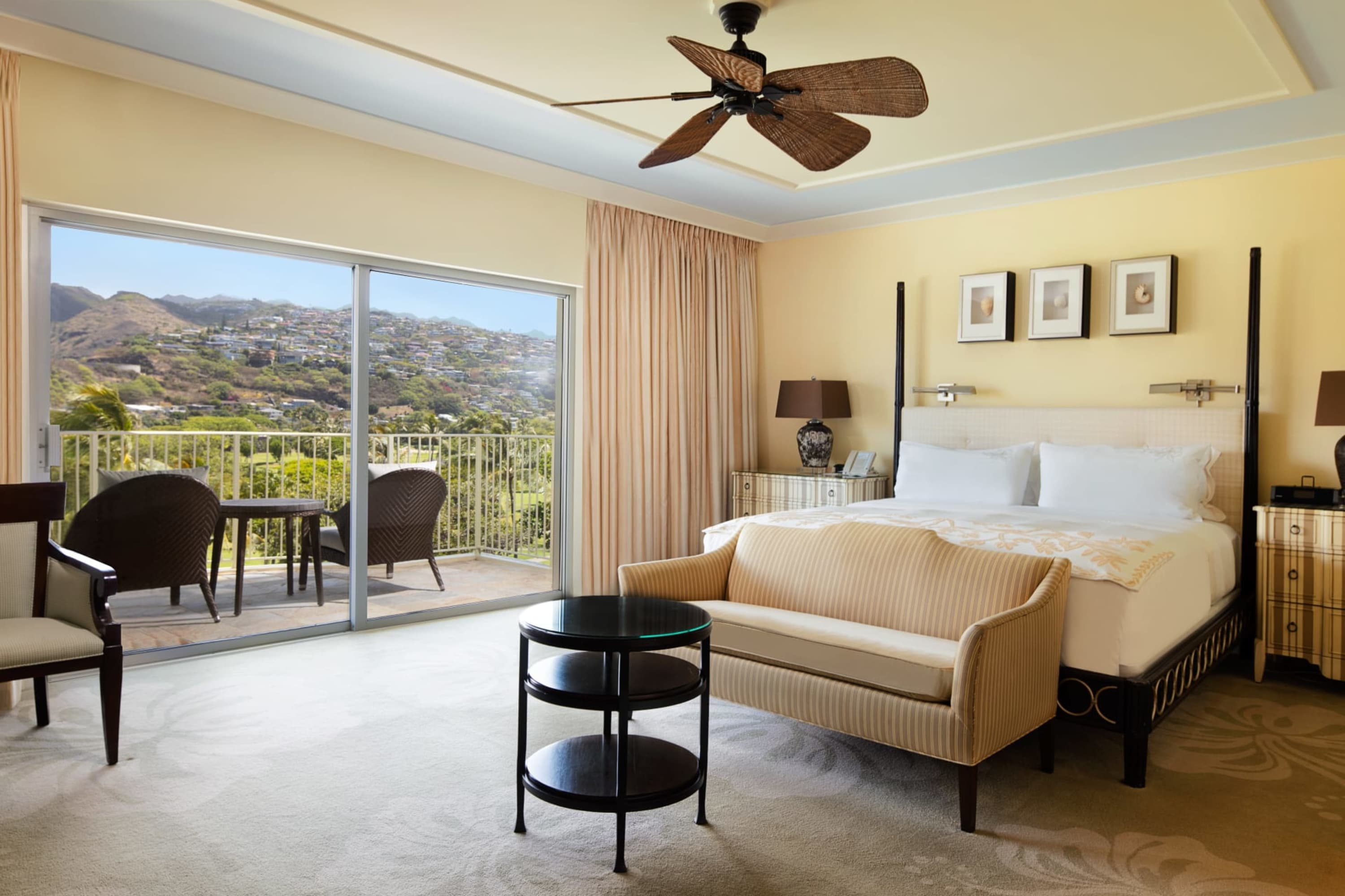Elegant room with a classic aesthetic and views of Oahu's mountainous interior