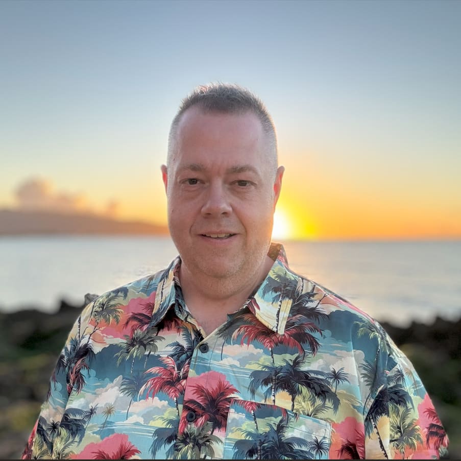 Fora Author - Shawn Roof