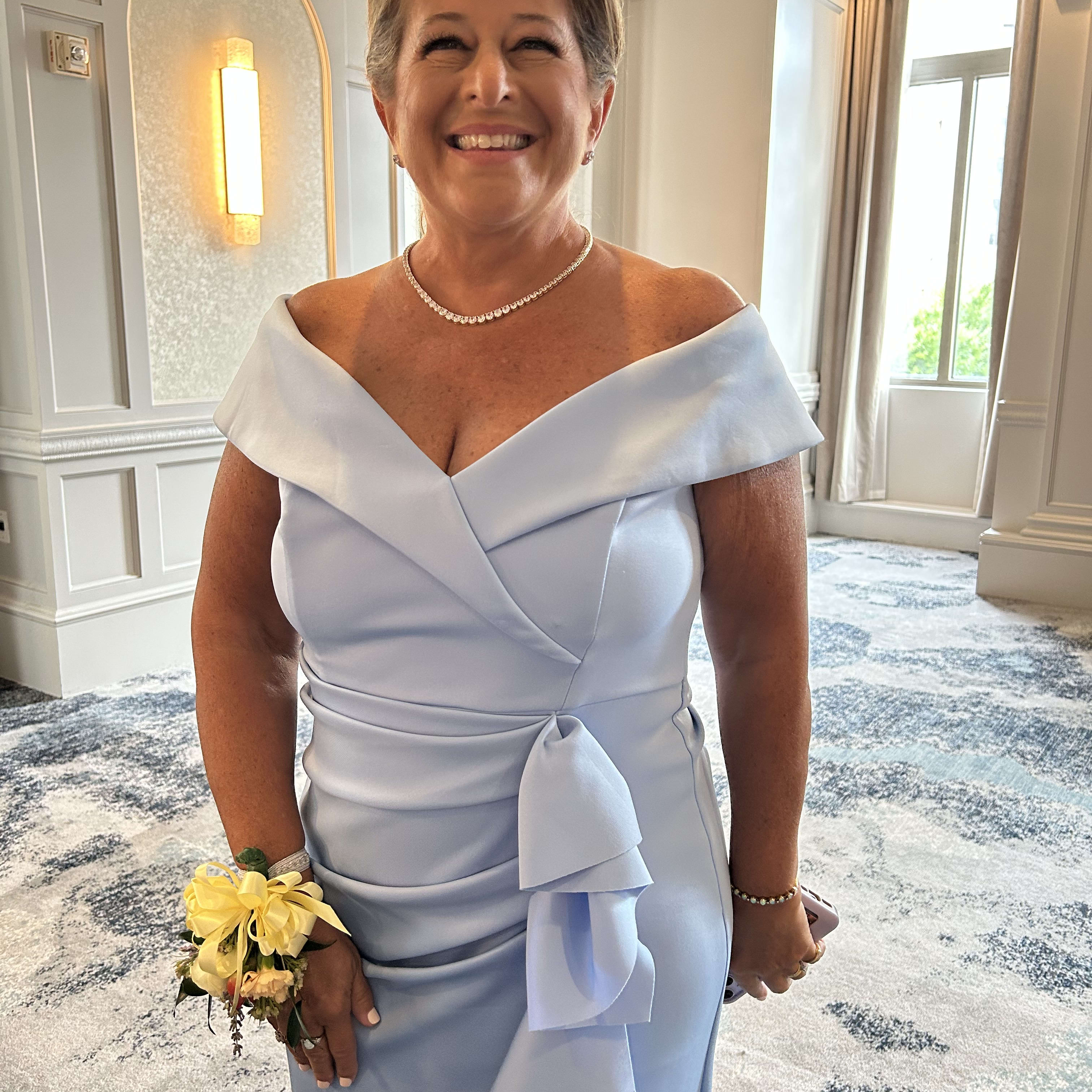 Fora Author - Belinda Hayes
