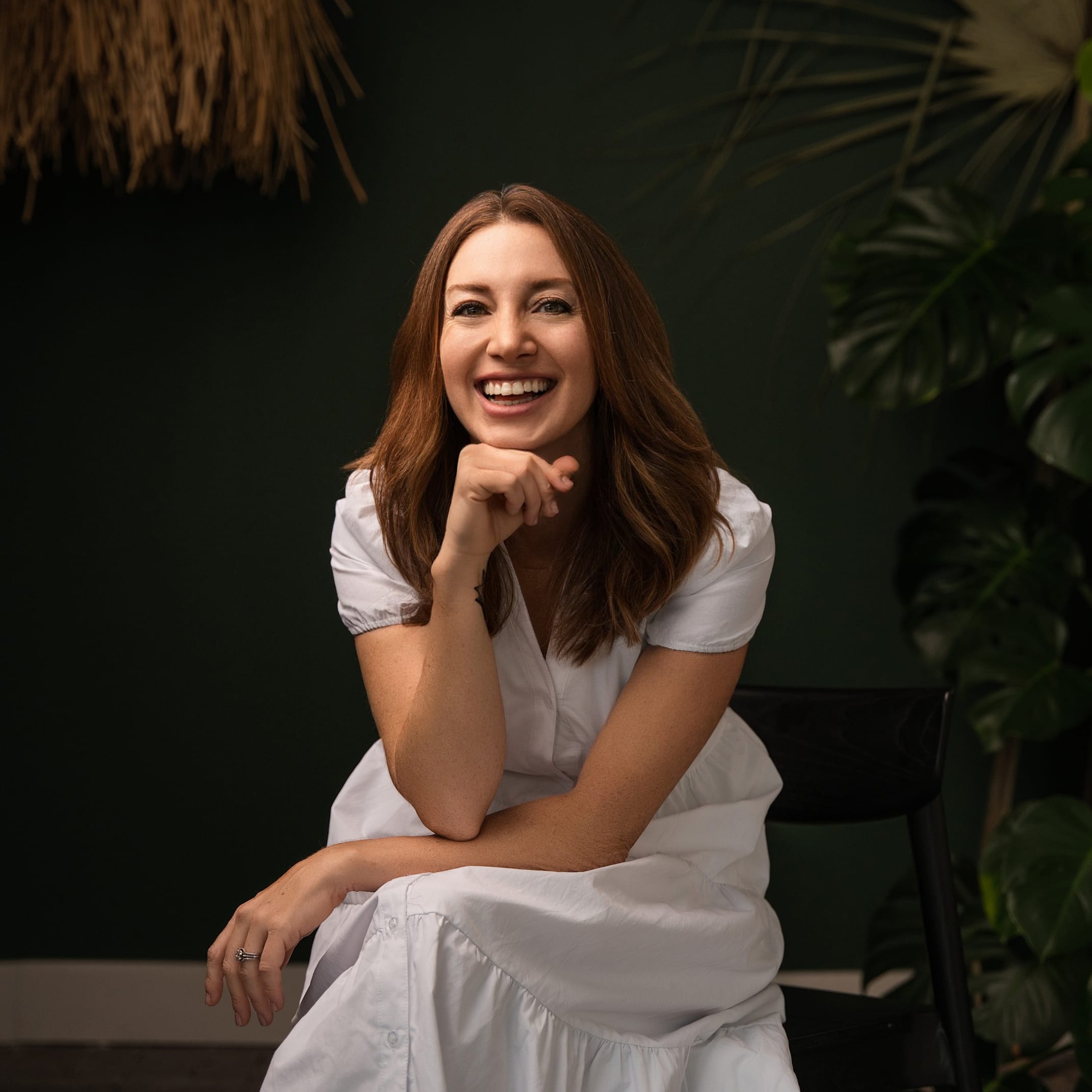 Fora Author - Katherine Grant