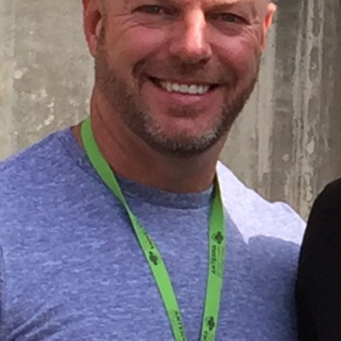 Fora Author - Stanton Jones