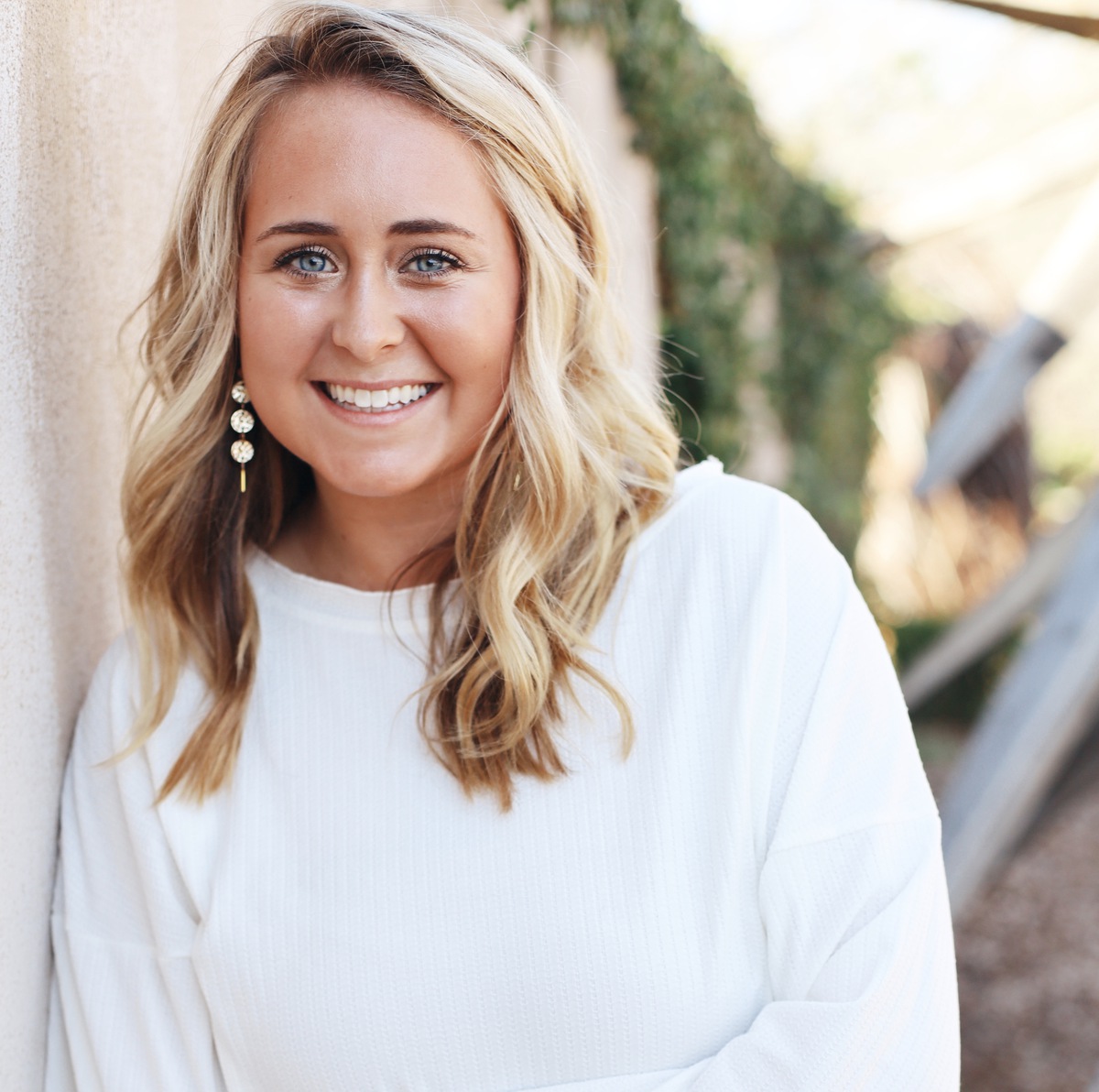 Advisor - Adrienne Leonard