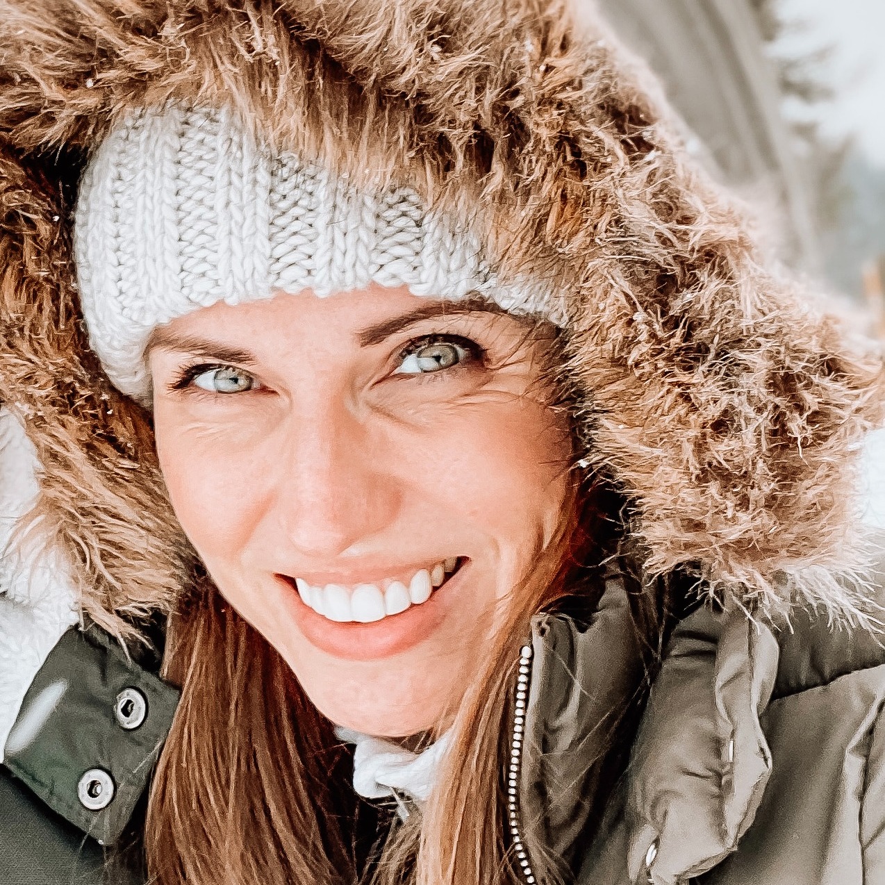 Advisor - Lindsey Bainbridge