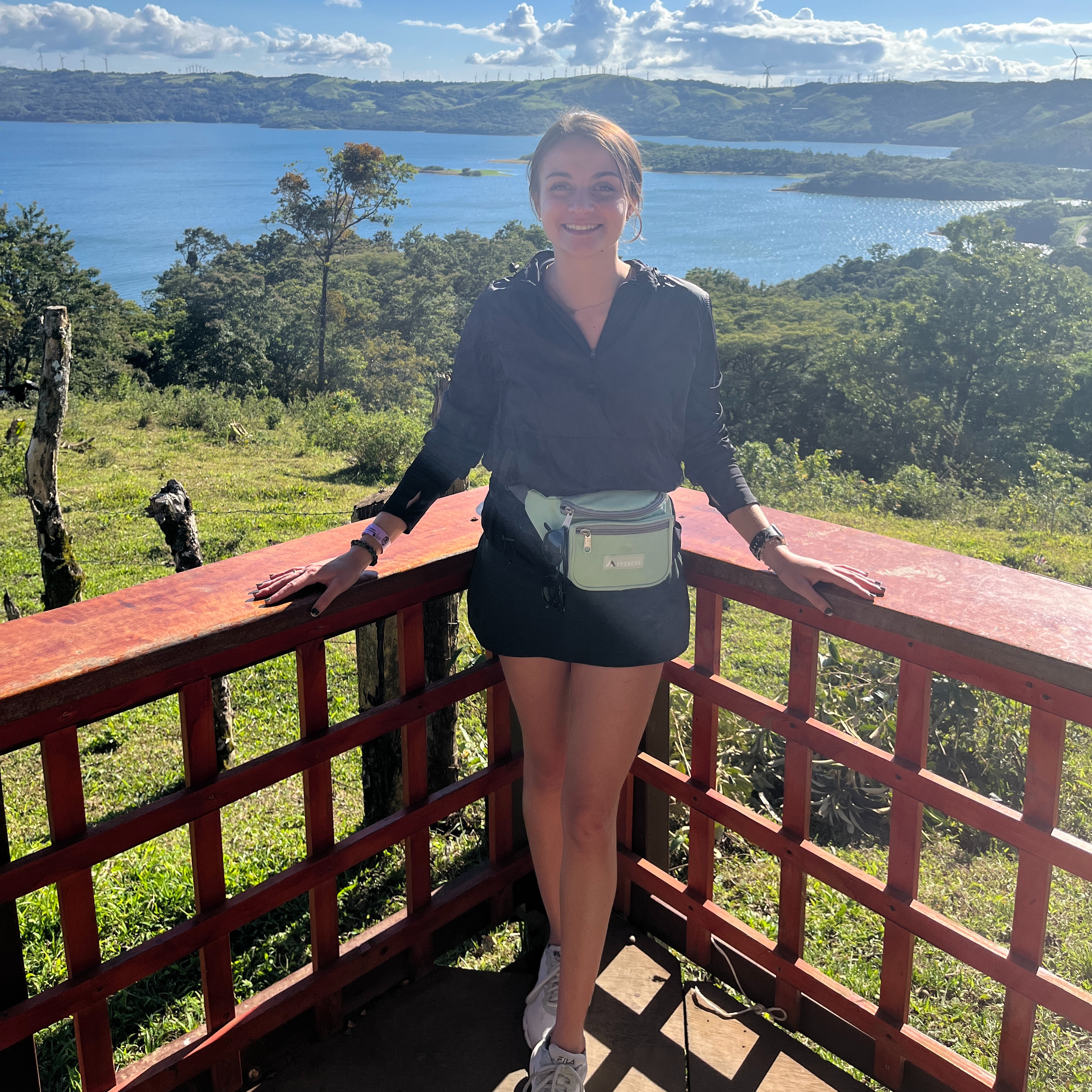 Advisor - Victoria Adams