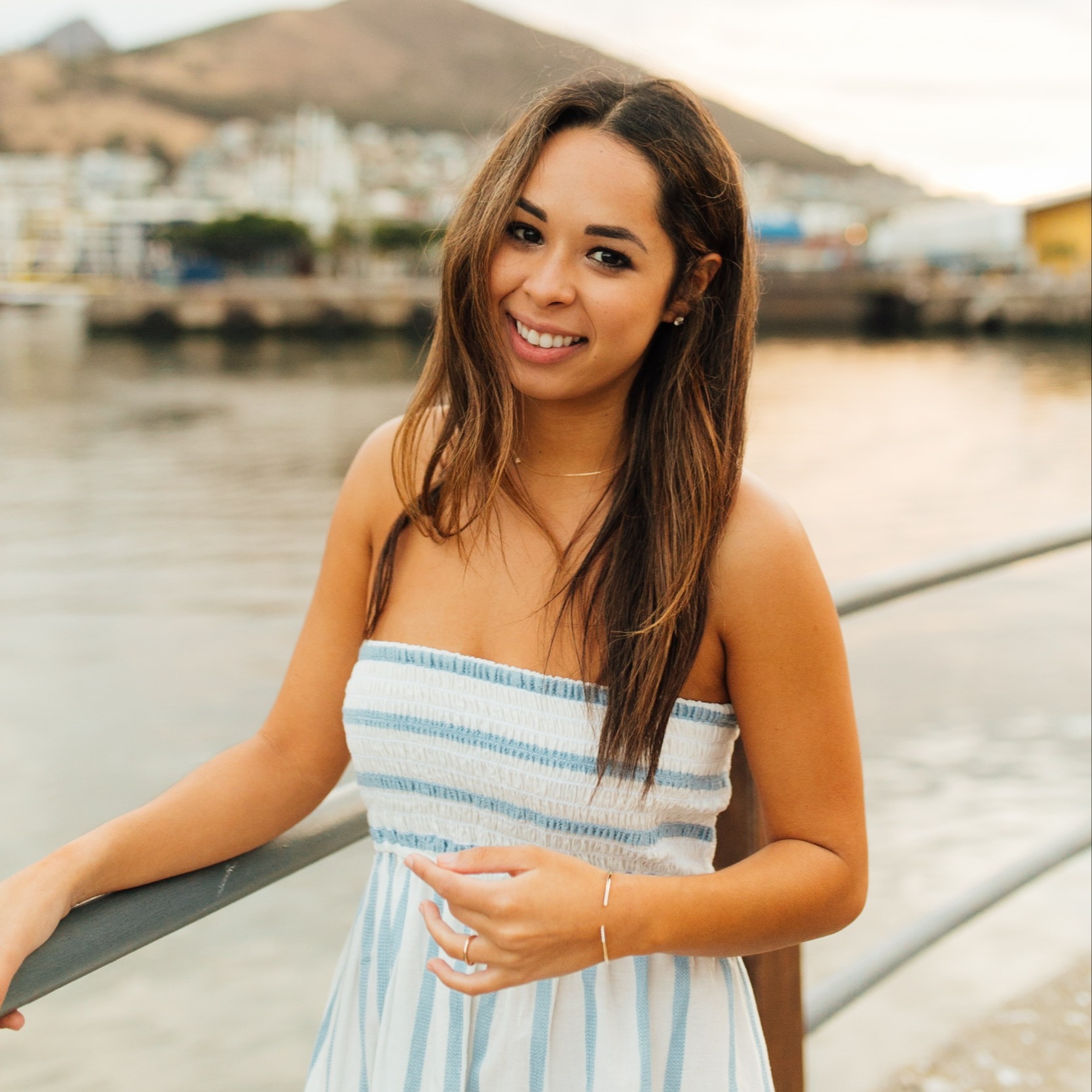 Advisor - Paloma Lopes