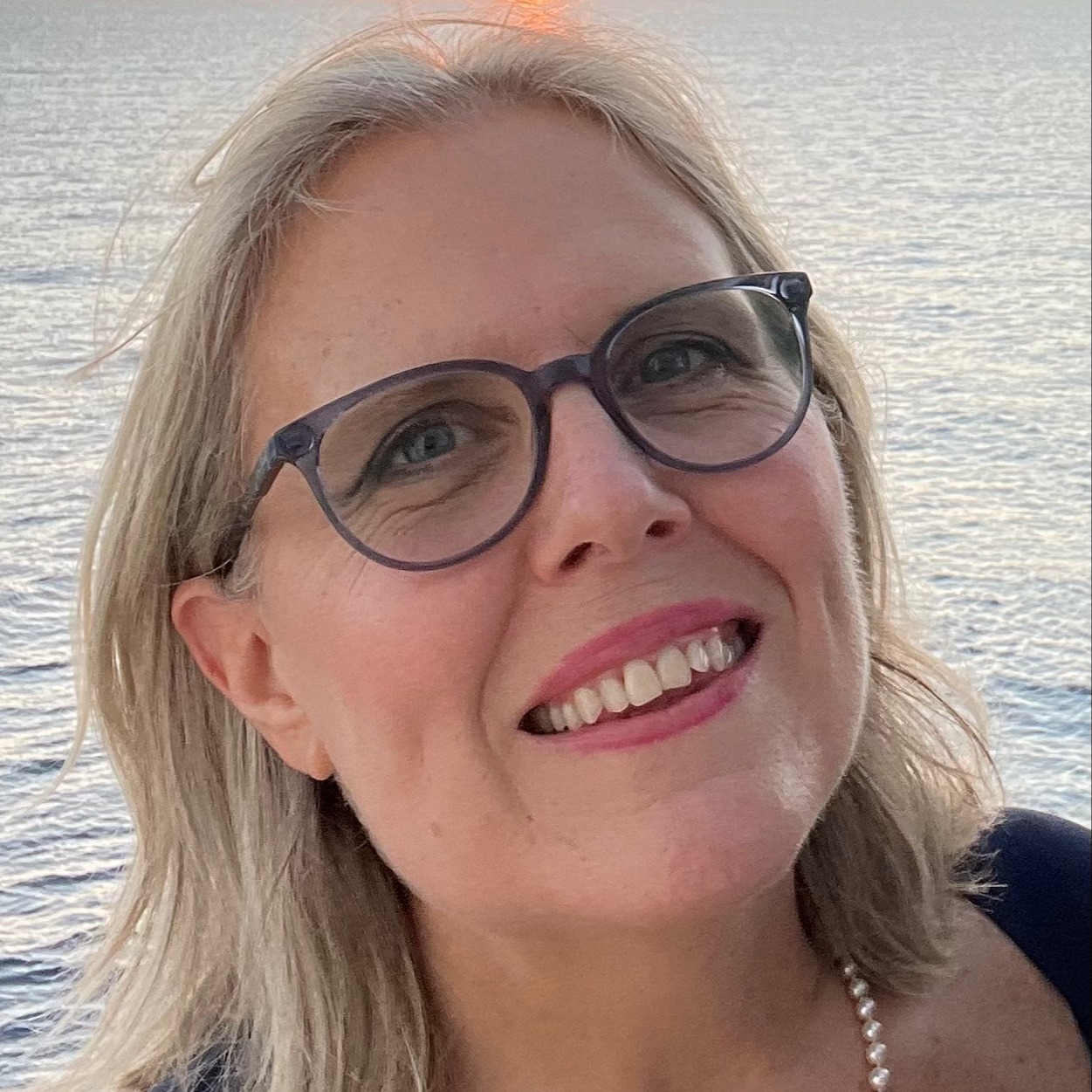 Advisor - Karen Solsten