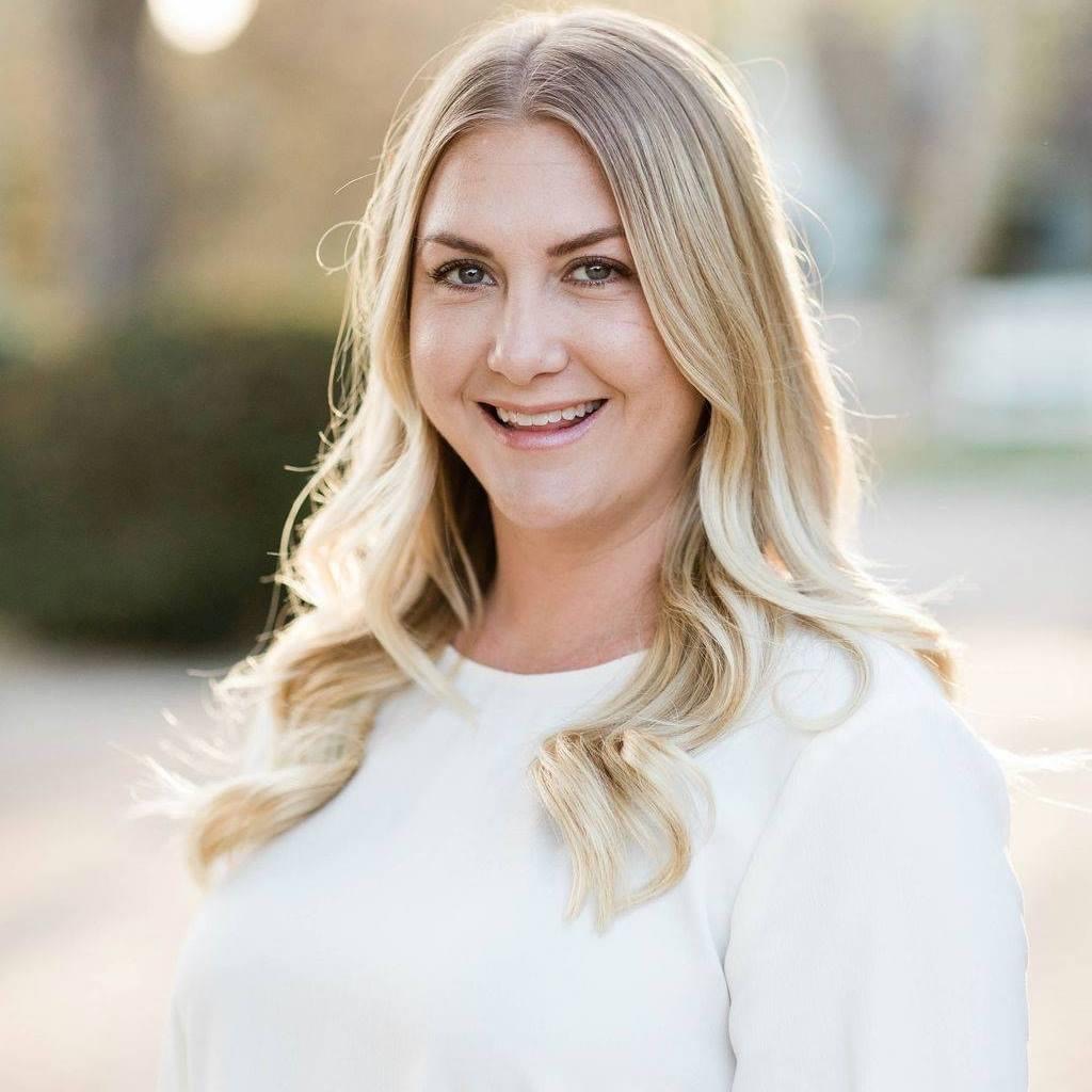 Advisor - Lauren Van Keulen