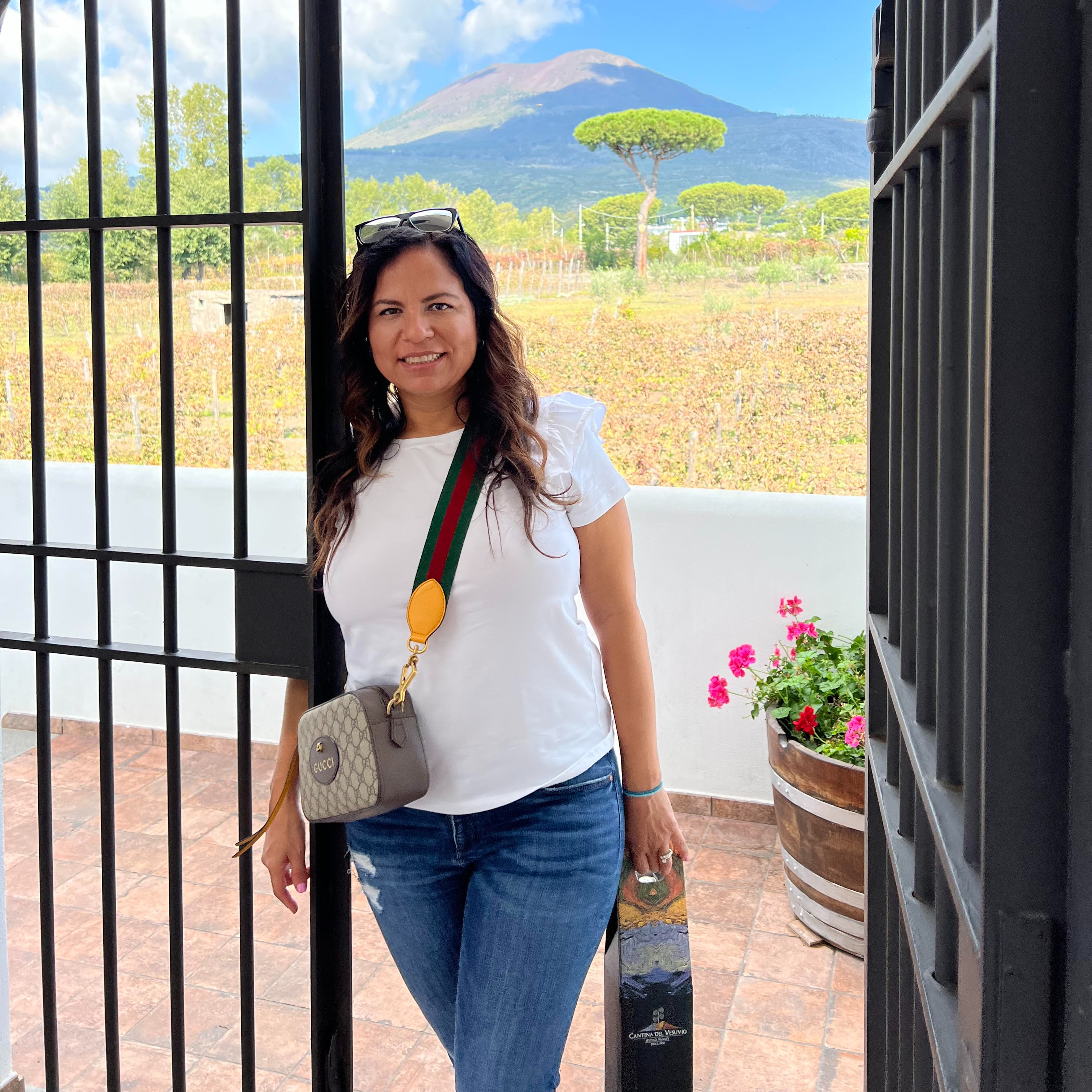 Advisor - Elizabeth Calderon Bravo