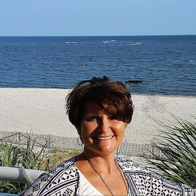 Advisor - Brenda Frost