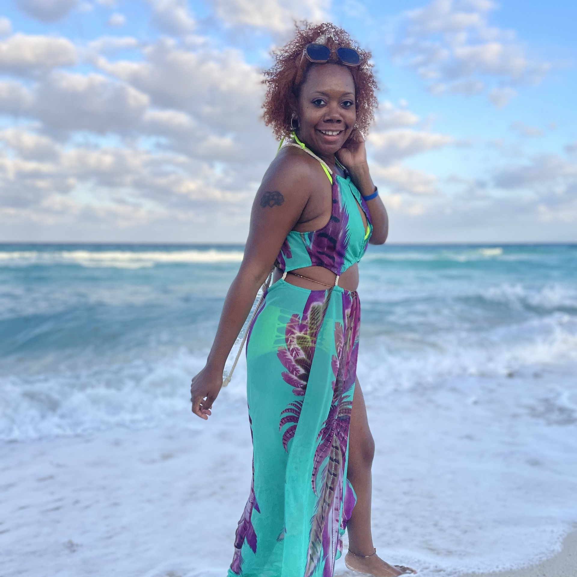 Tavonya Frazier Fora Travel