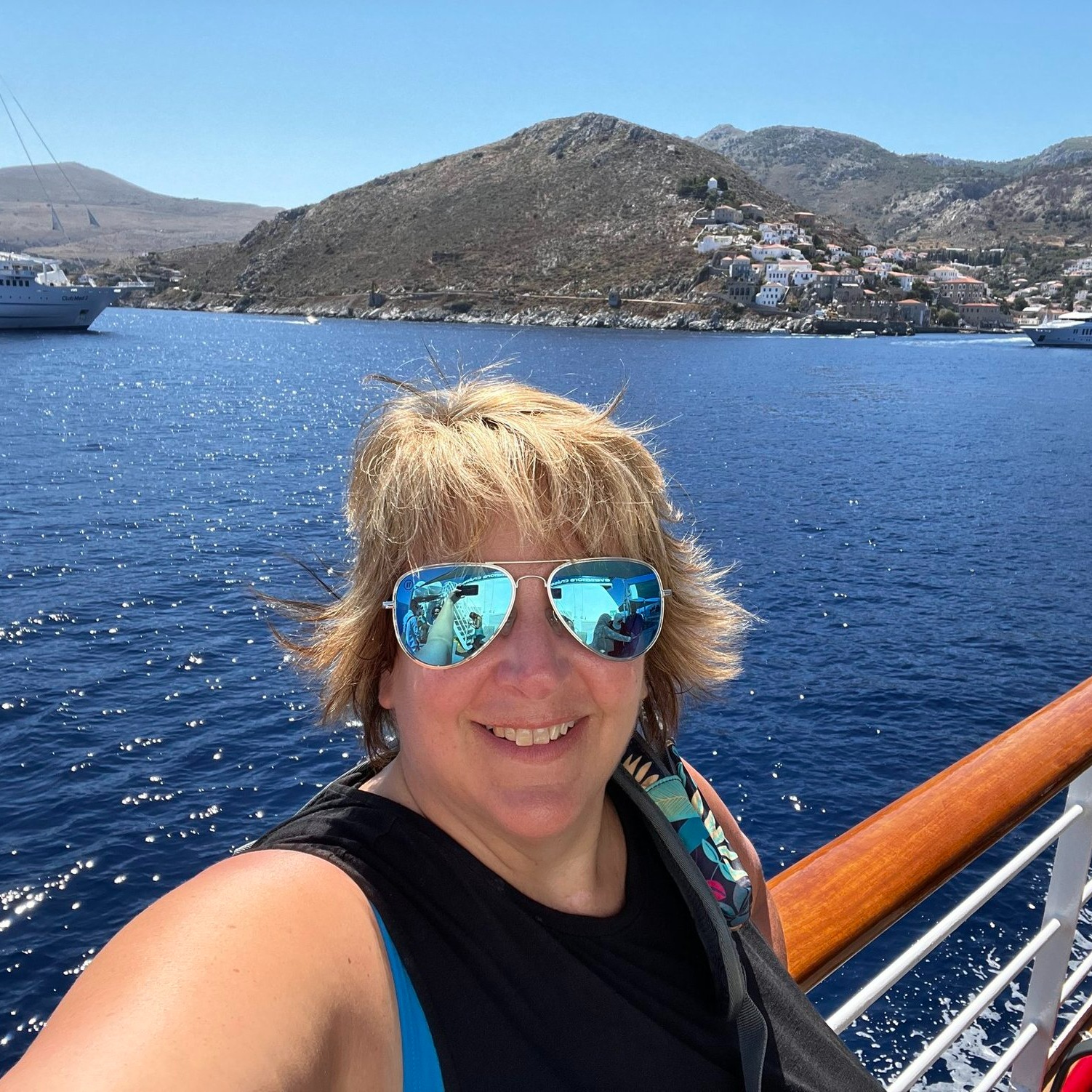 Advisor - Lara Schulz