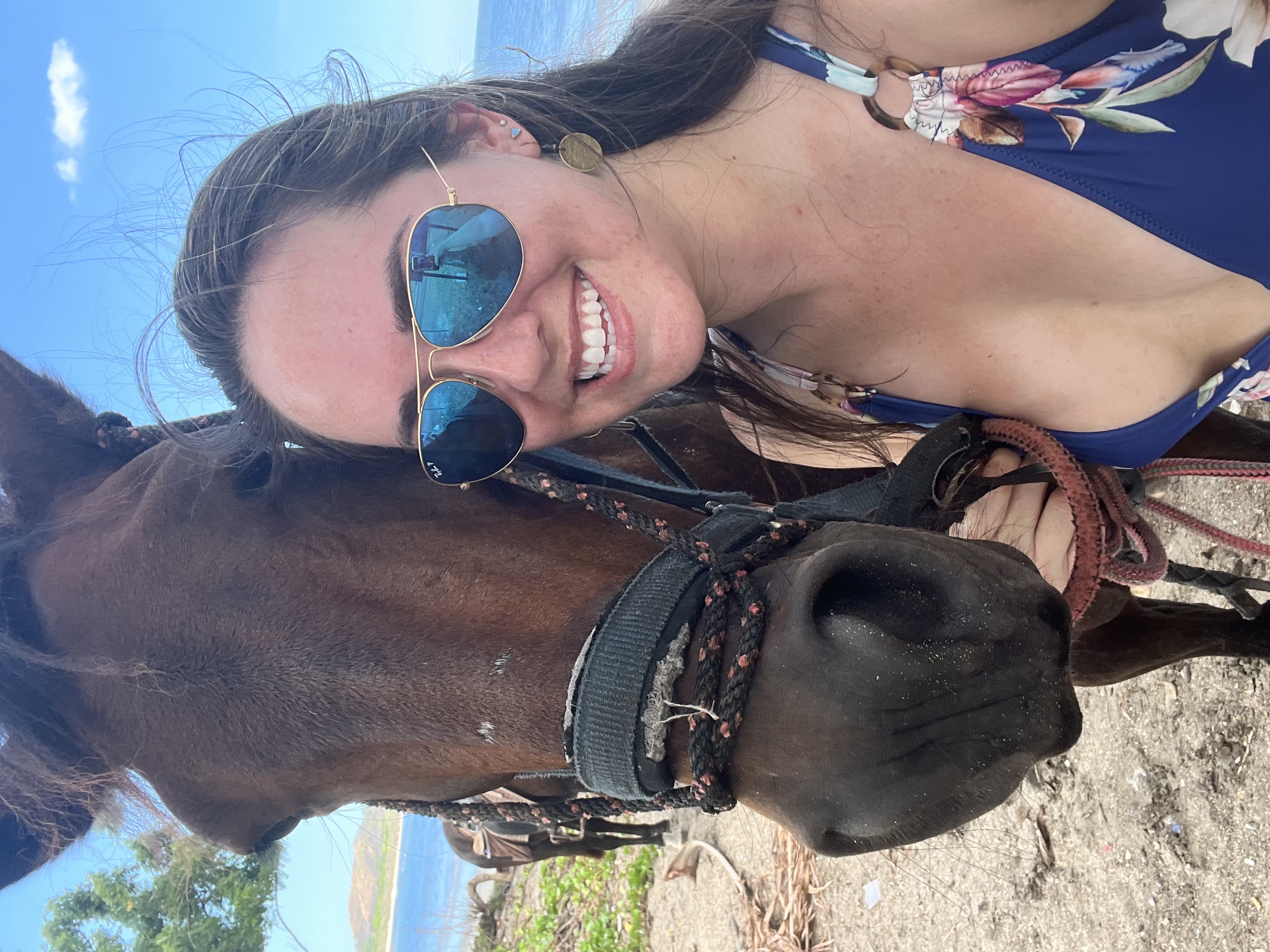 Advisor - Mackenzie Black