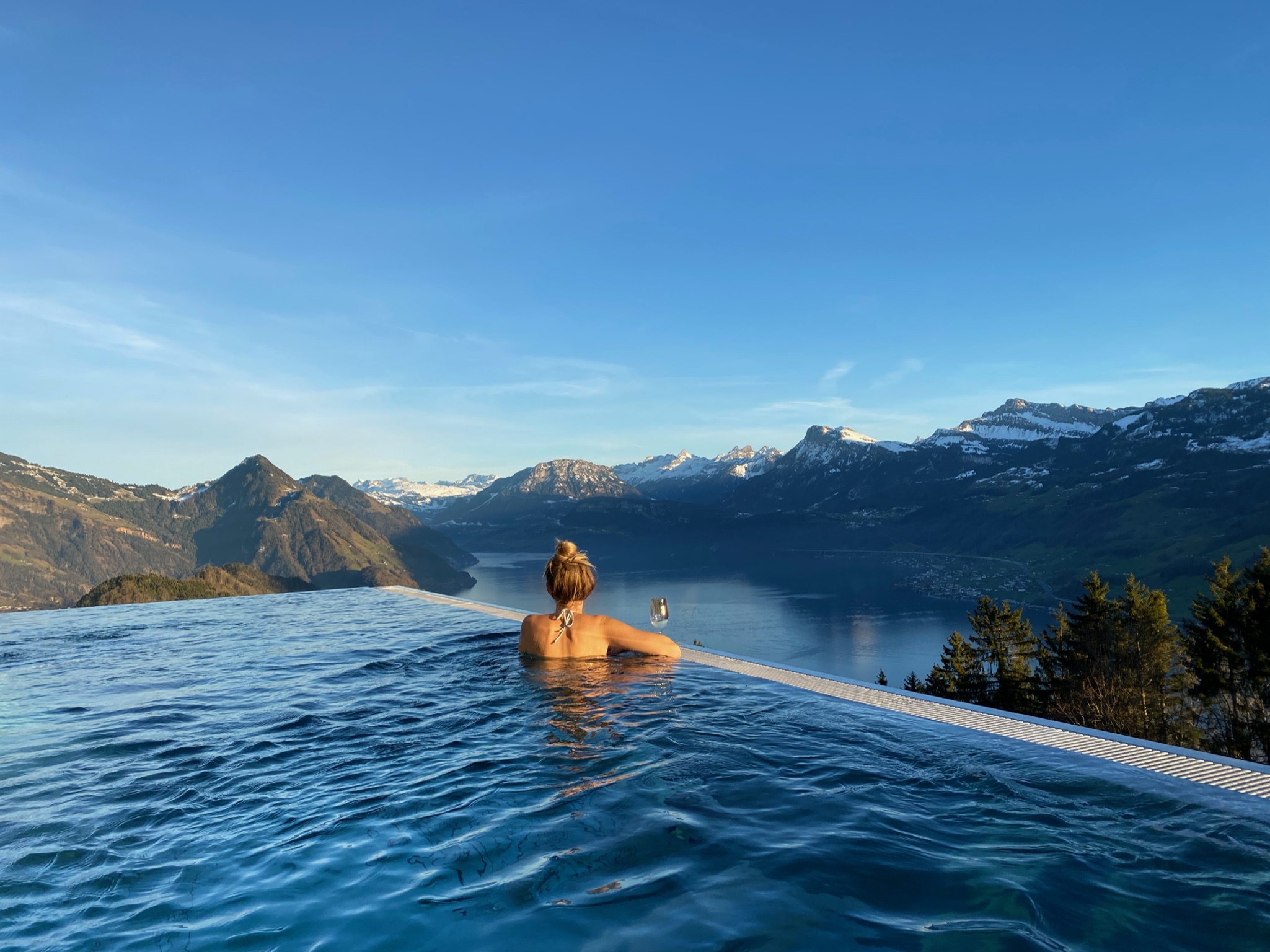 Advisor - Taryn Keller