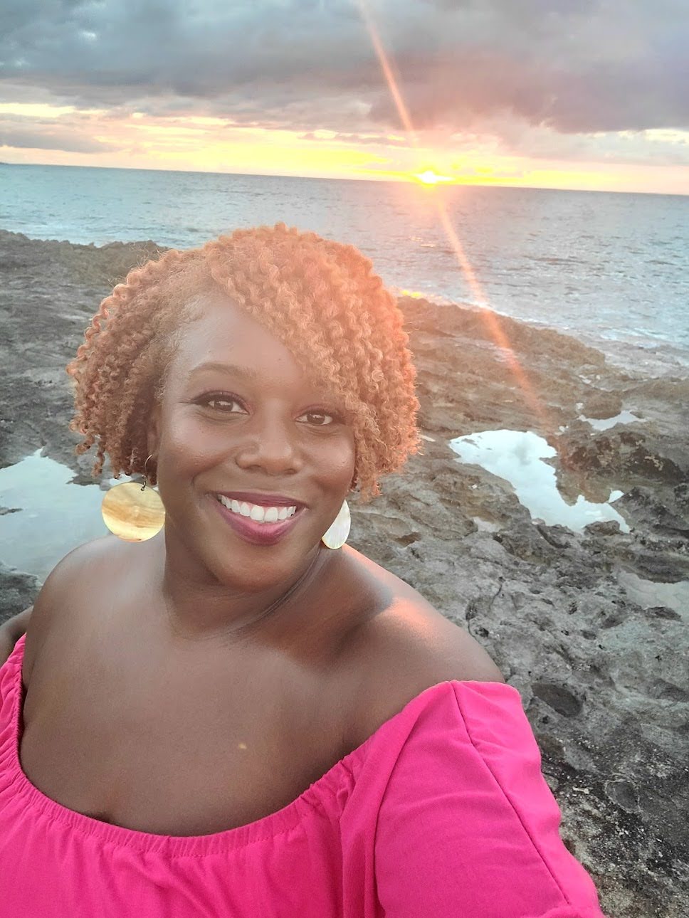 Advisor - Mika Smith