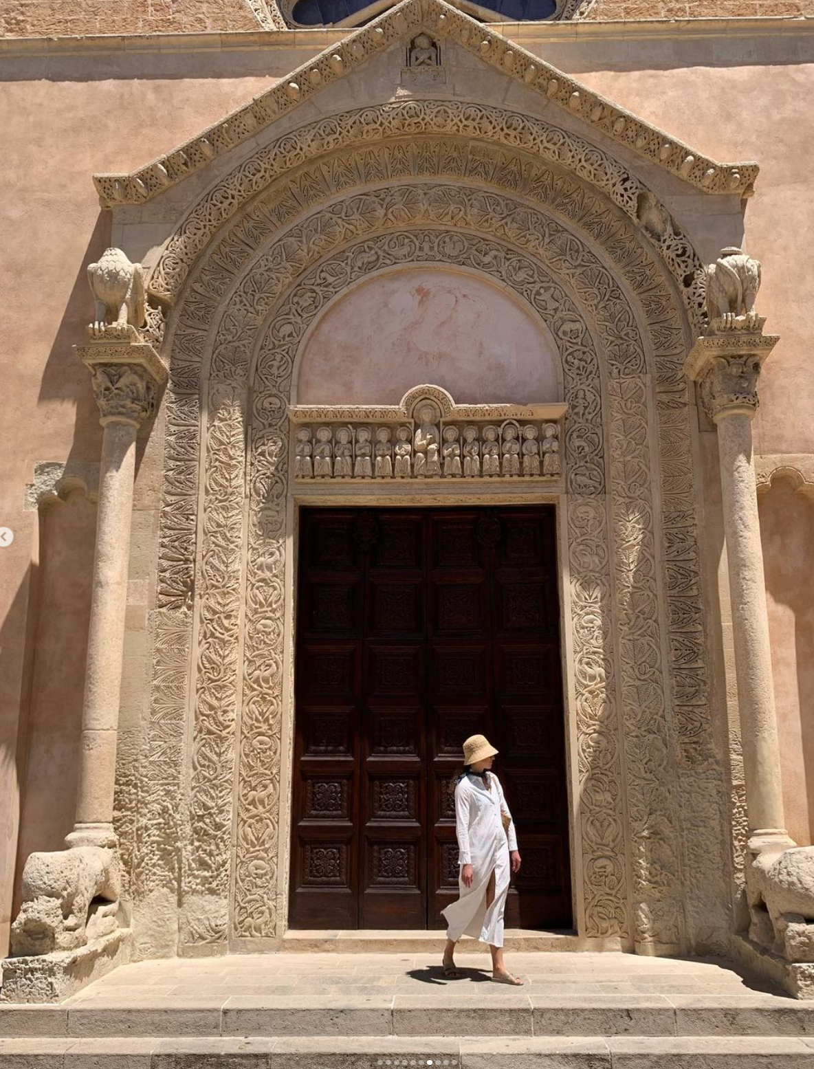 Advisor - Amanda Sterman