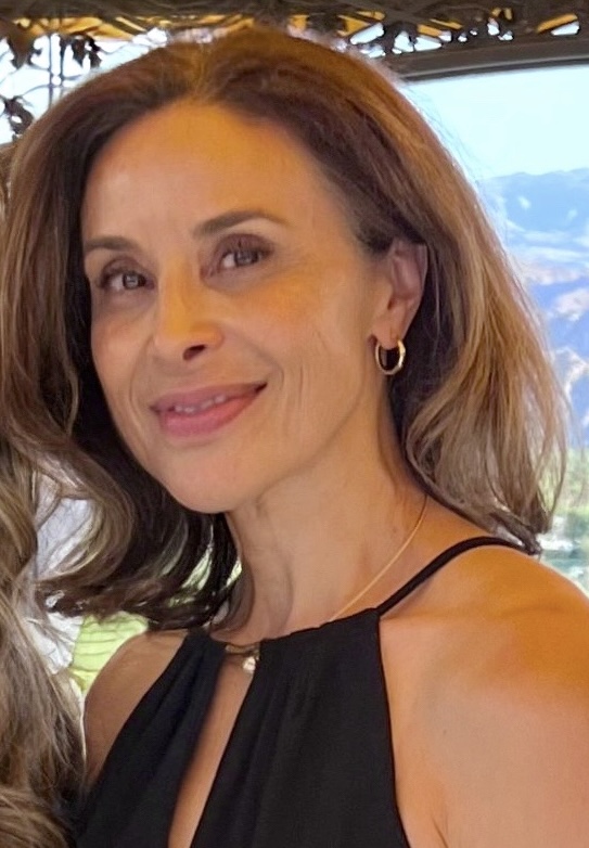 Fora Author - Eevet Edens